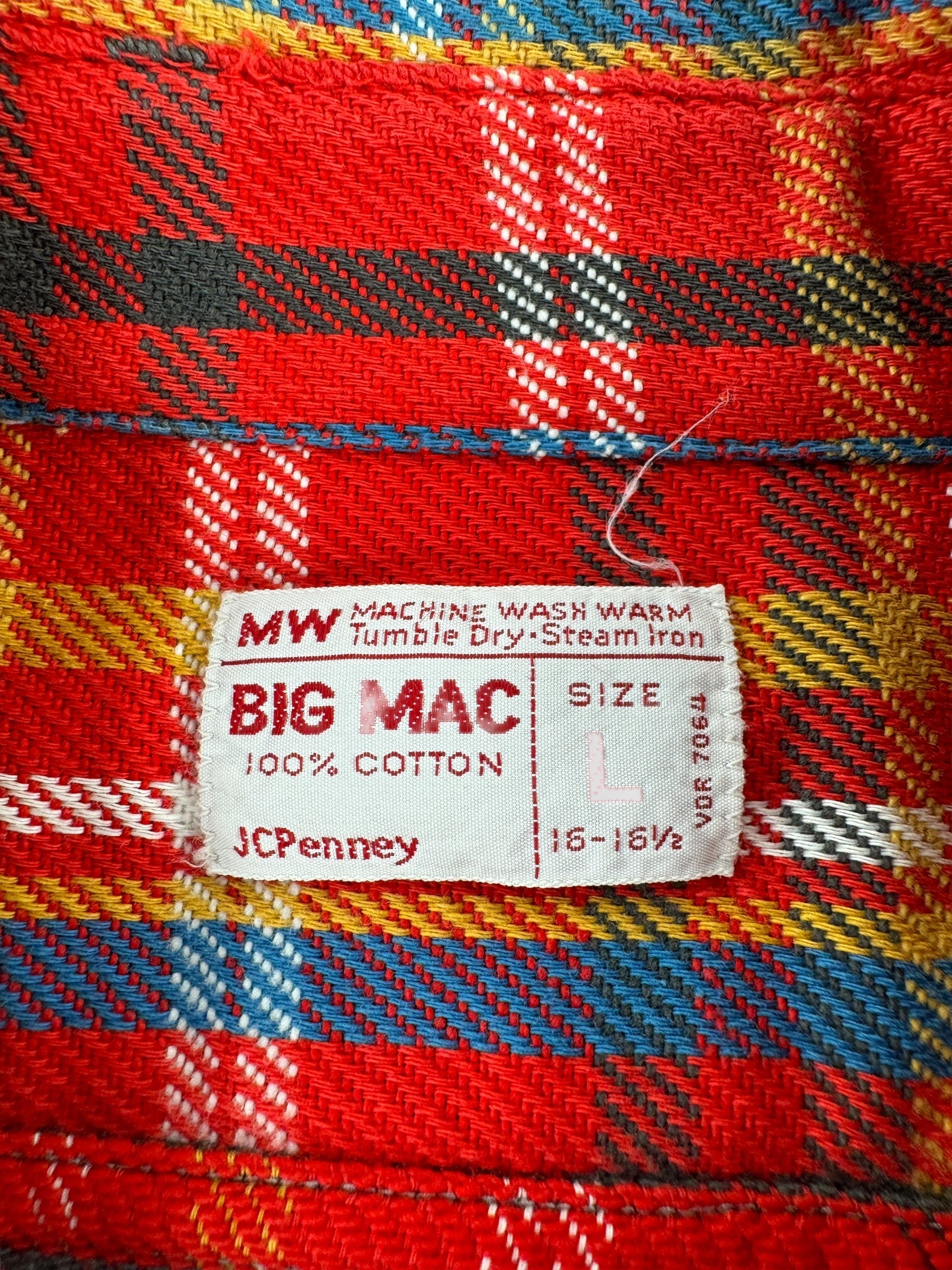 Label on Vintage 70s Era Red Blue Gold Big Mac Cotton Flannel SZ L