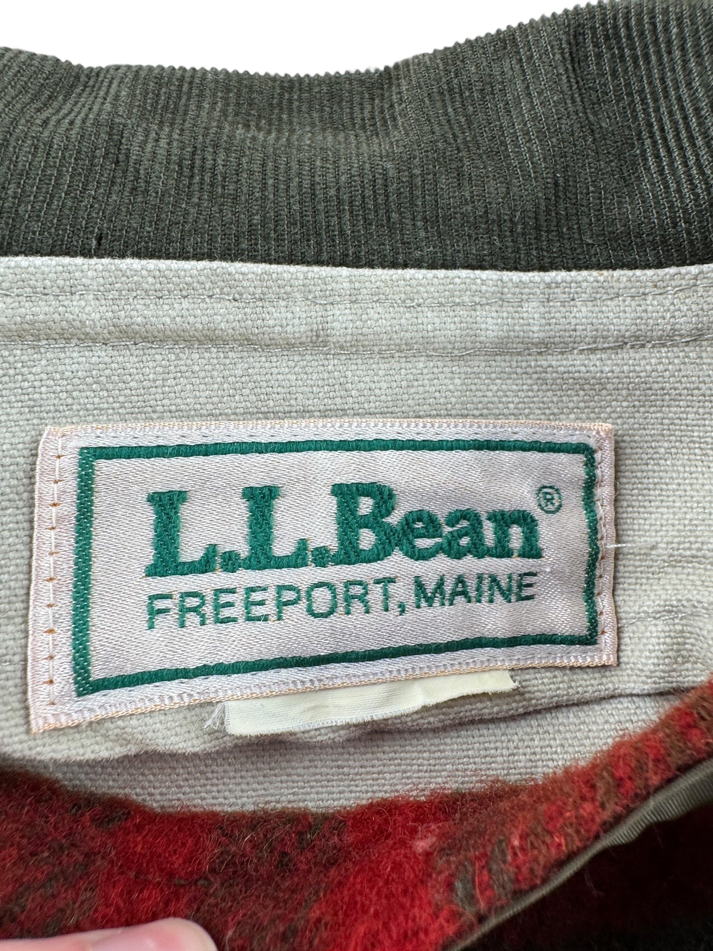 Label on Vintage LL Bean Barn Coat W/ Liner SZ L
