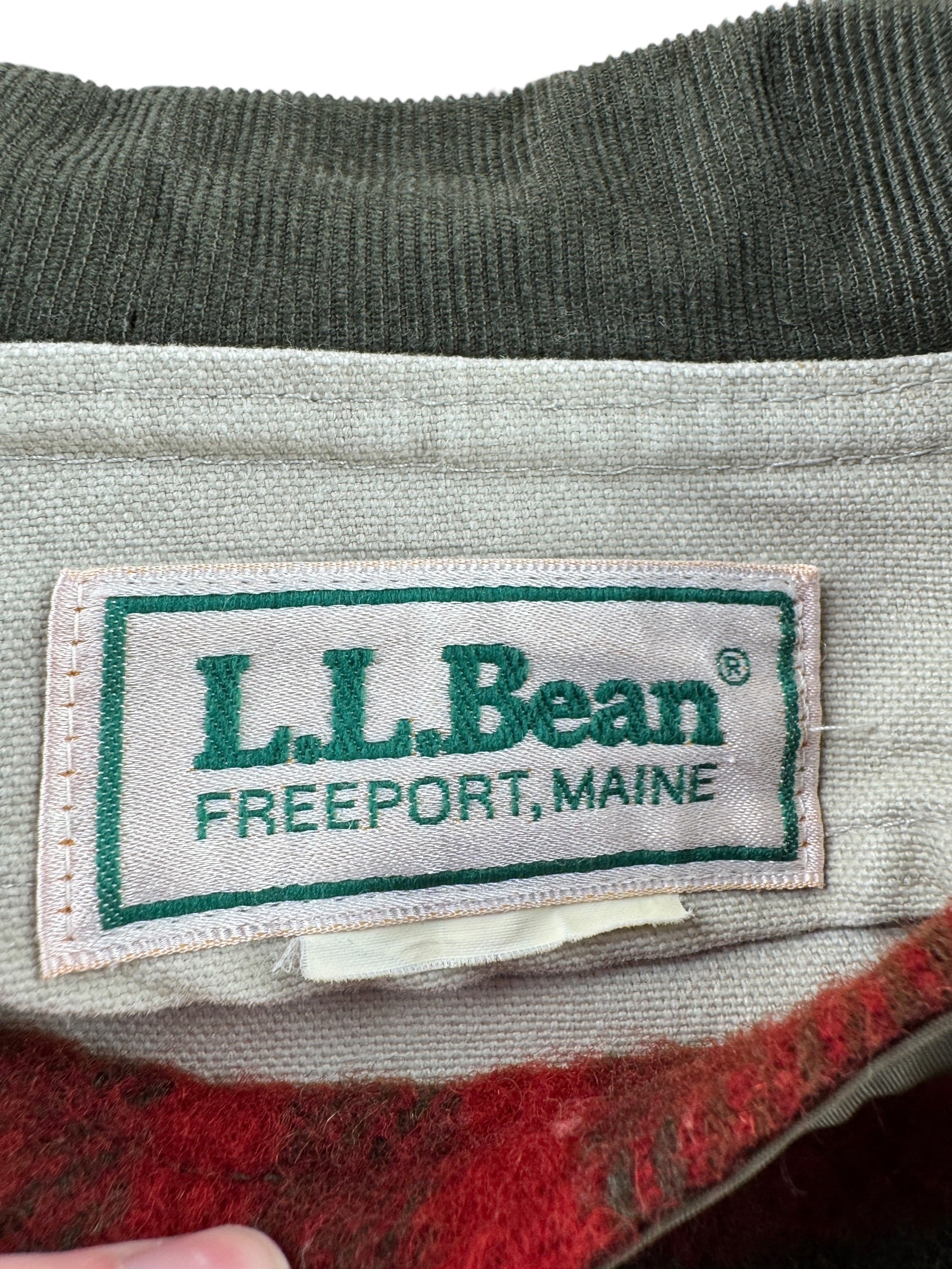 Label on Vintage LL Bean Barn Coat W/ Liner SZ L