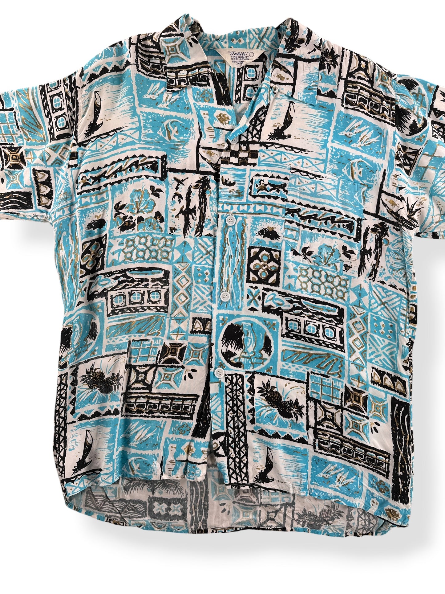 Front Close Up of Vintage 60s Hawaiian Loop Collar SZ M