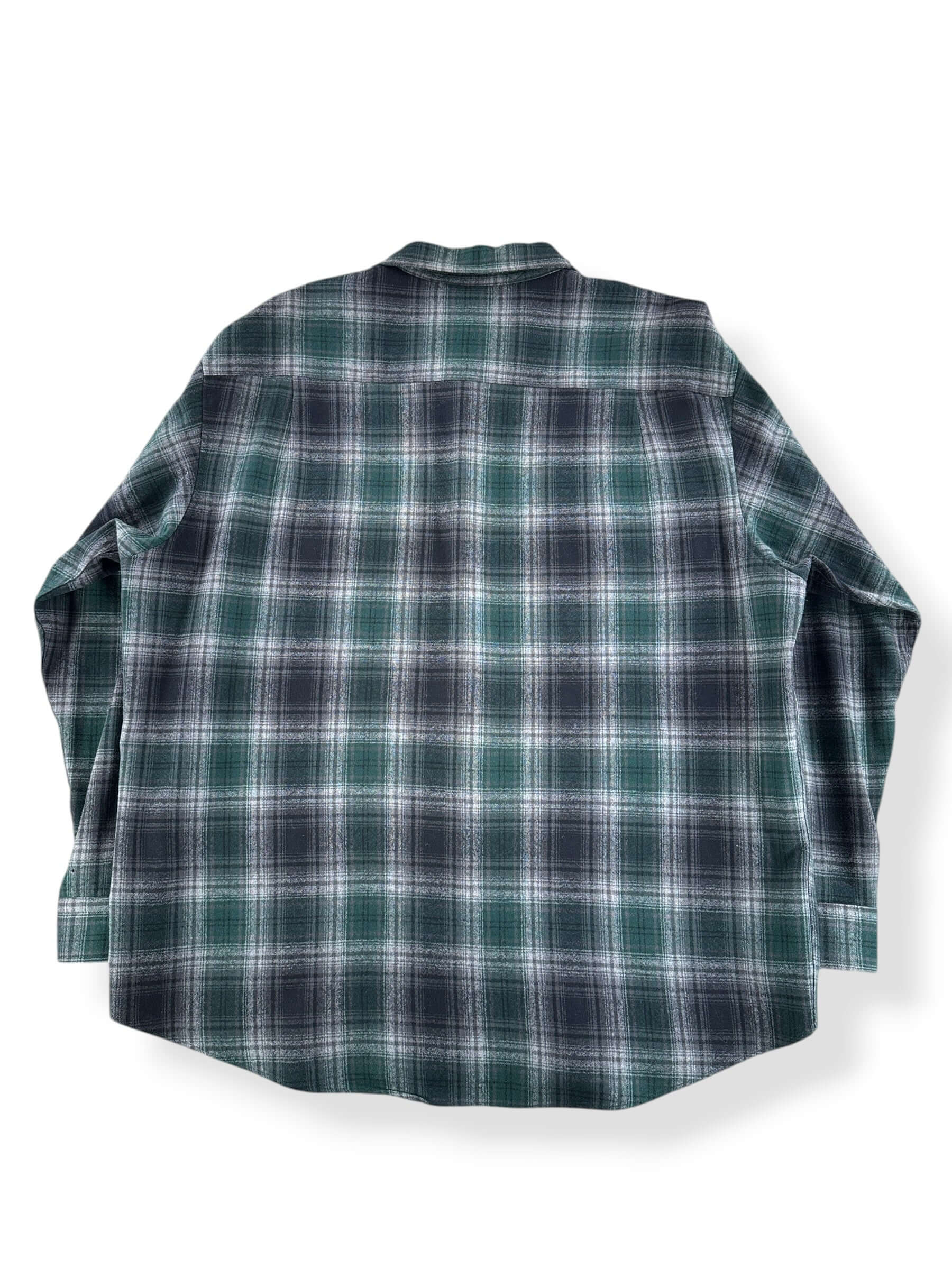 Back of Vintage Pendleton Outdoorsman Green & Black Flannel SZ XL