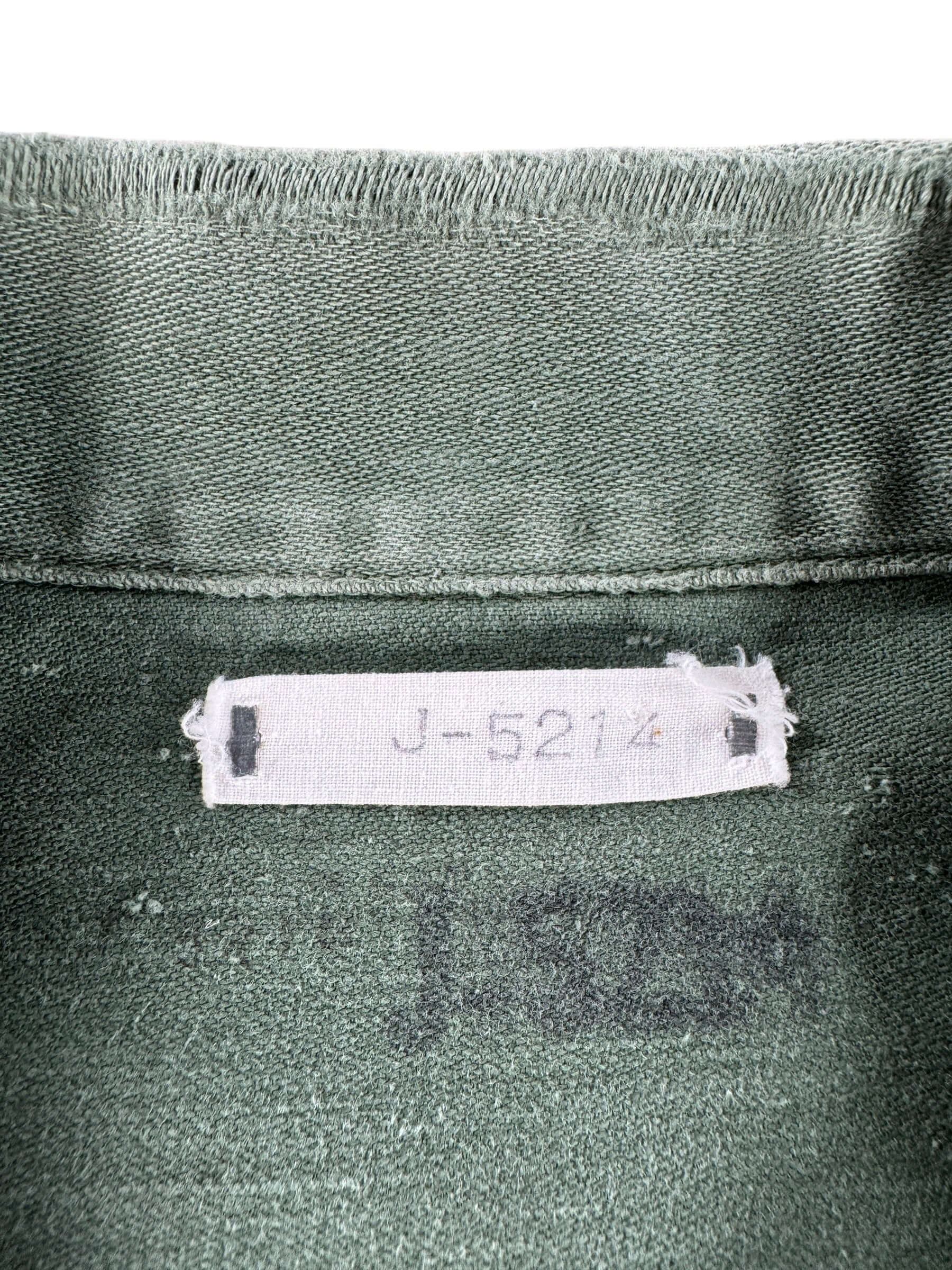 Label on Vintage Named Army Shirt SZ L