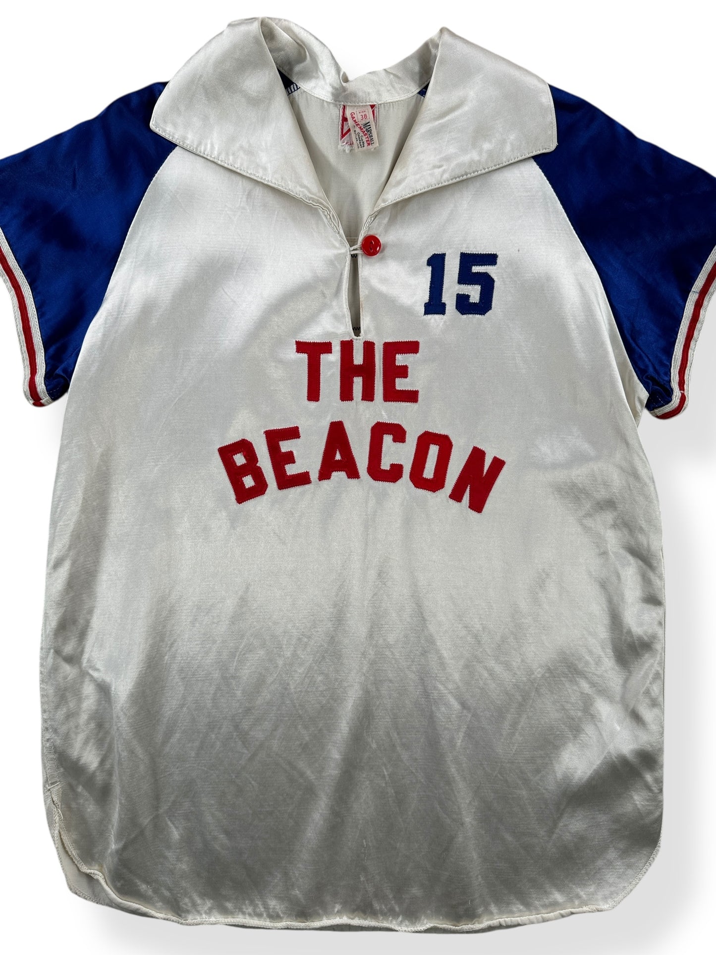 Front Close Up of Vintage Satin The Beacon "15" Jersey SZ M