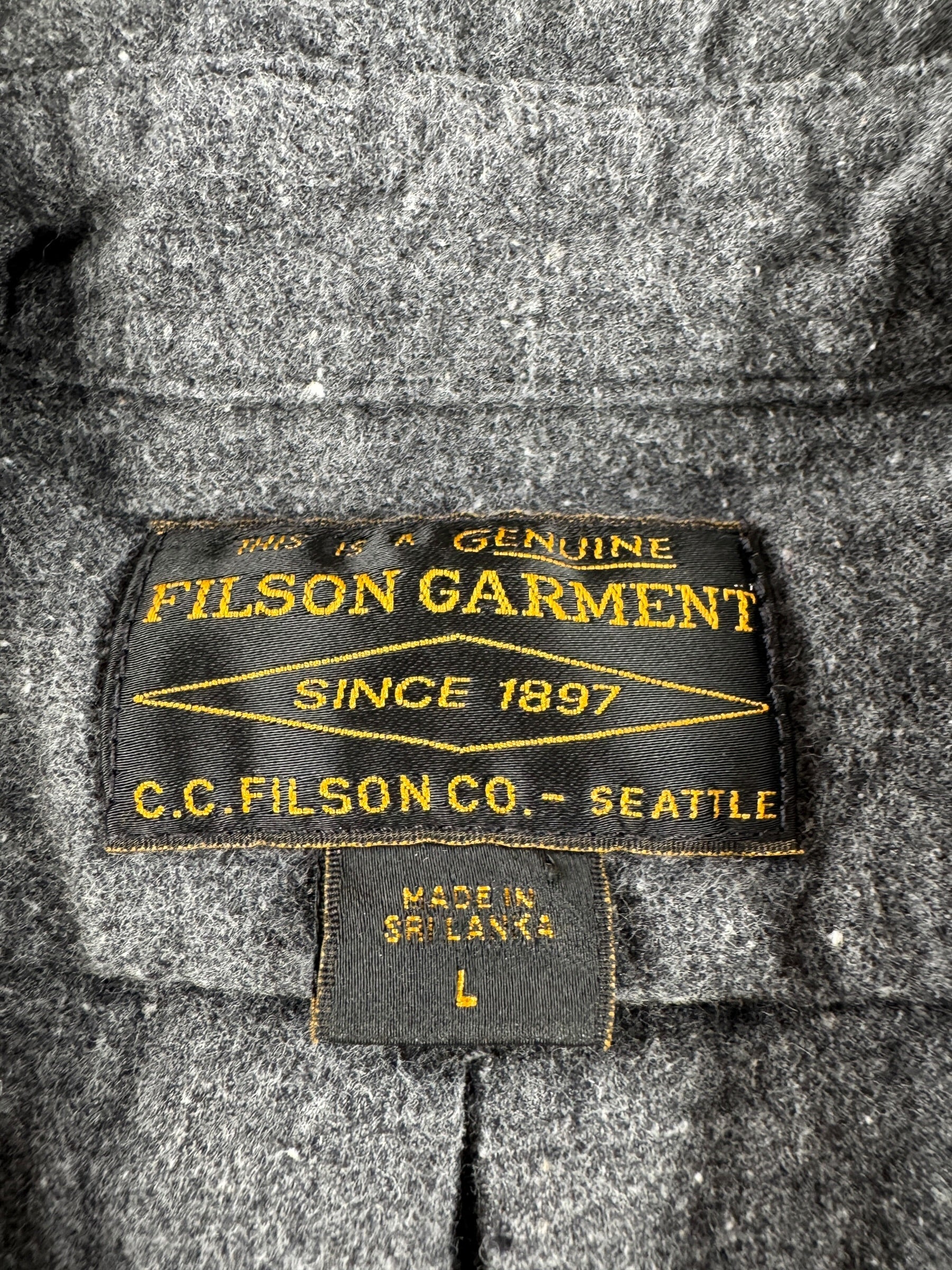 Label on Filson Dark Heather Grey Alaska Guide Shirt SZ L