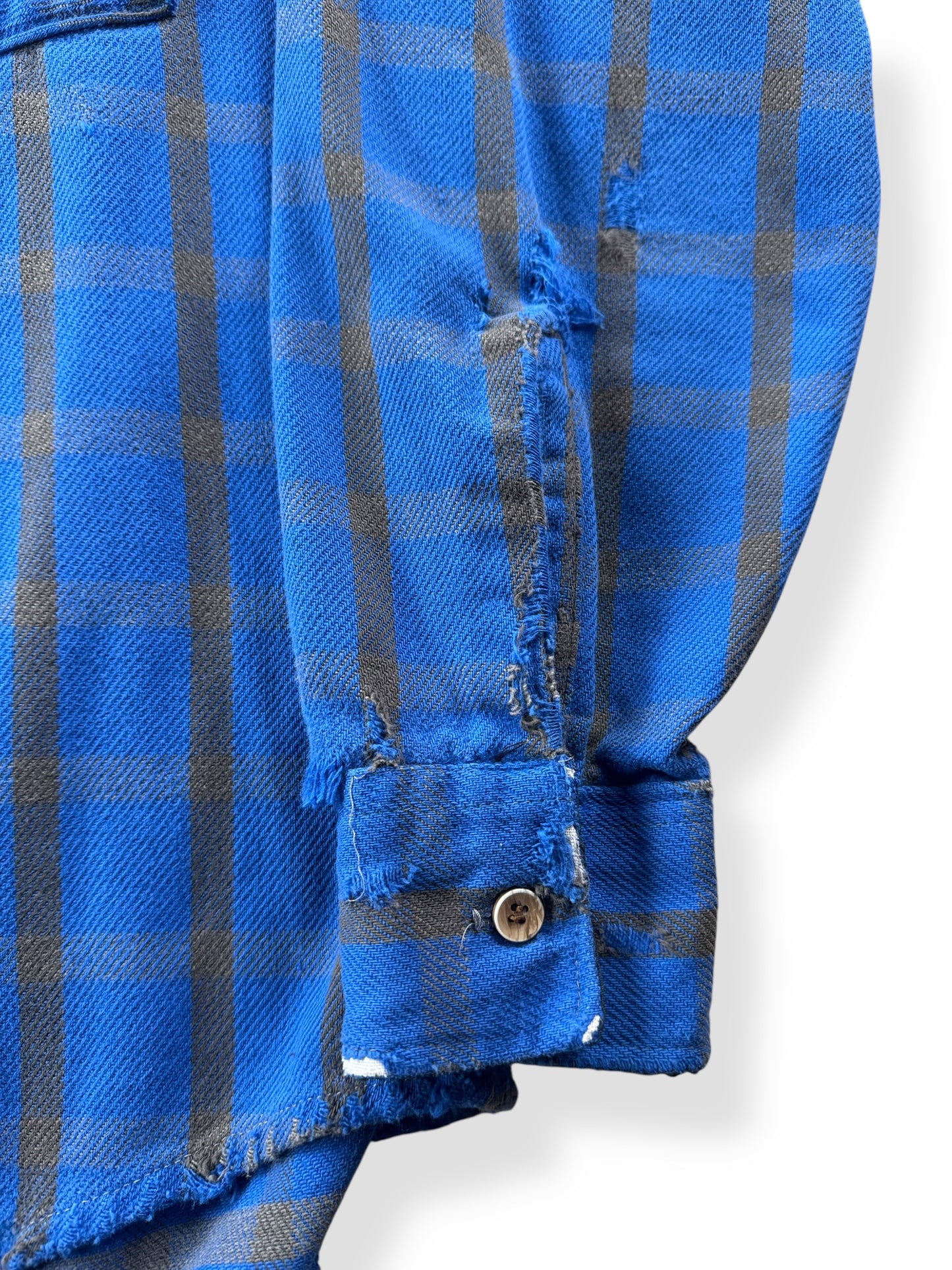 Wear on Cuffs on Vintage Thrashed Cotton Flannel SZ S