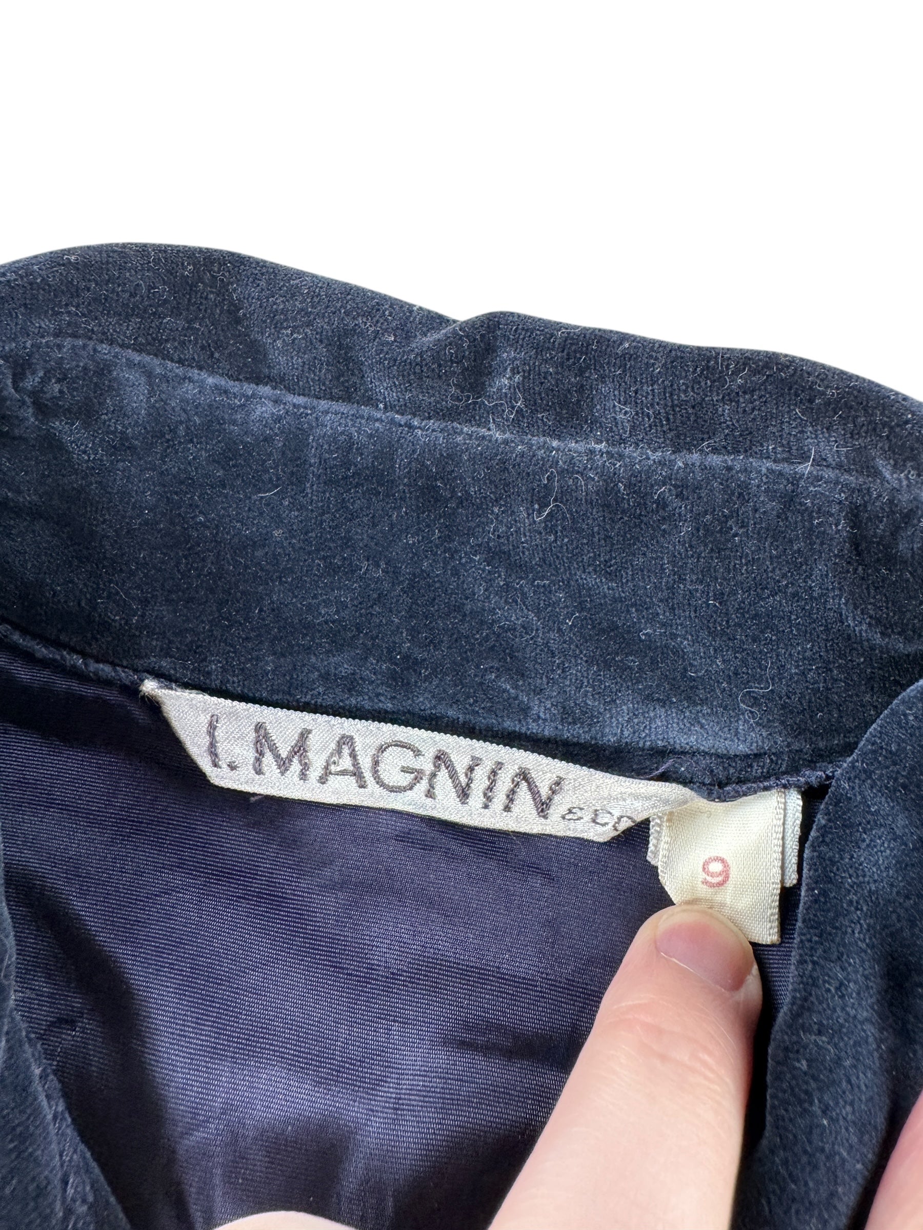 Tag of Vintage I. Magnin Velvet Jacket SZ 9