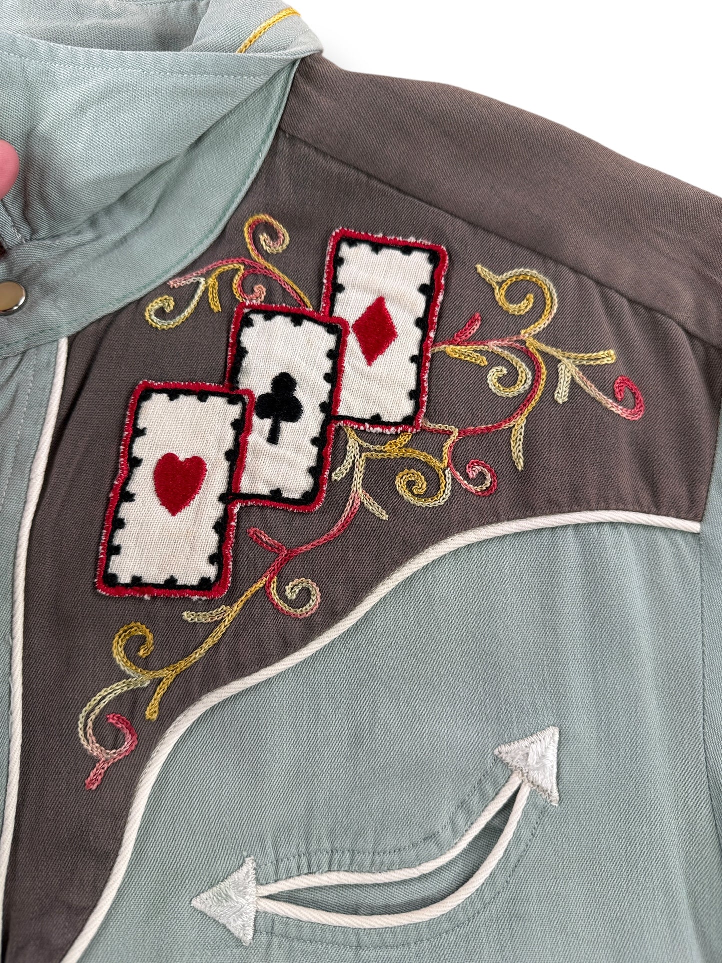 Embroidery on Vintage H Bar C Rayon Gabardine Playing Cards Pearl Snap SZ L