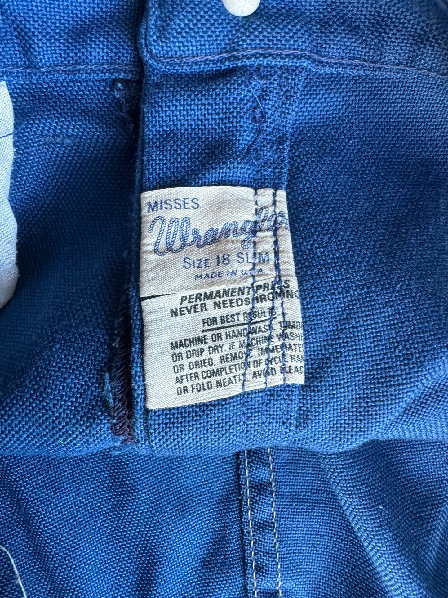Size on Vintage Blue Miss Wrangler Jeans W32
