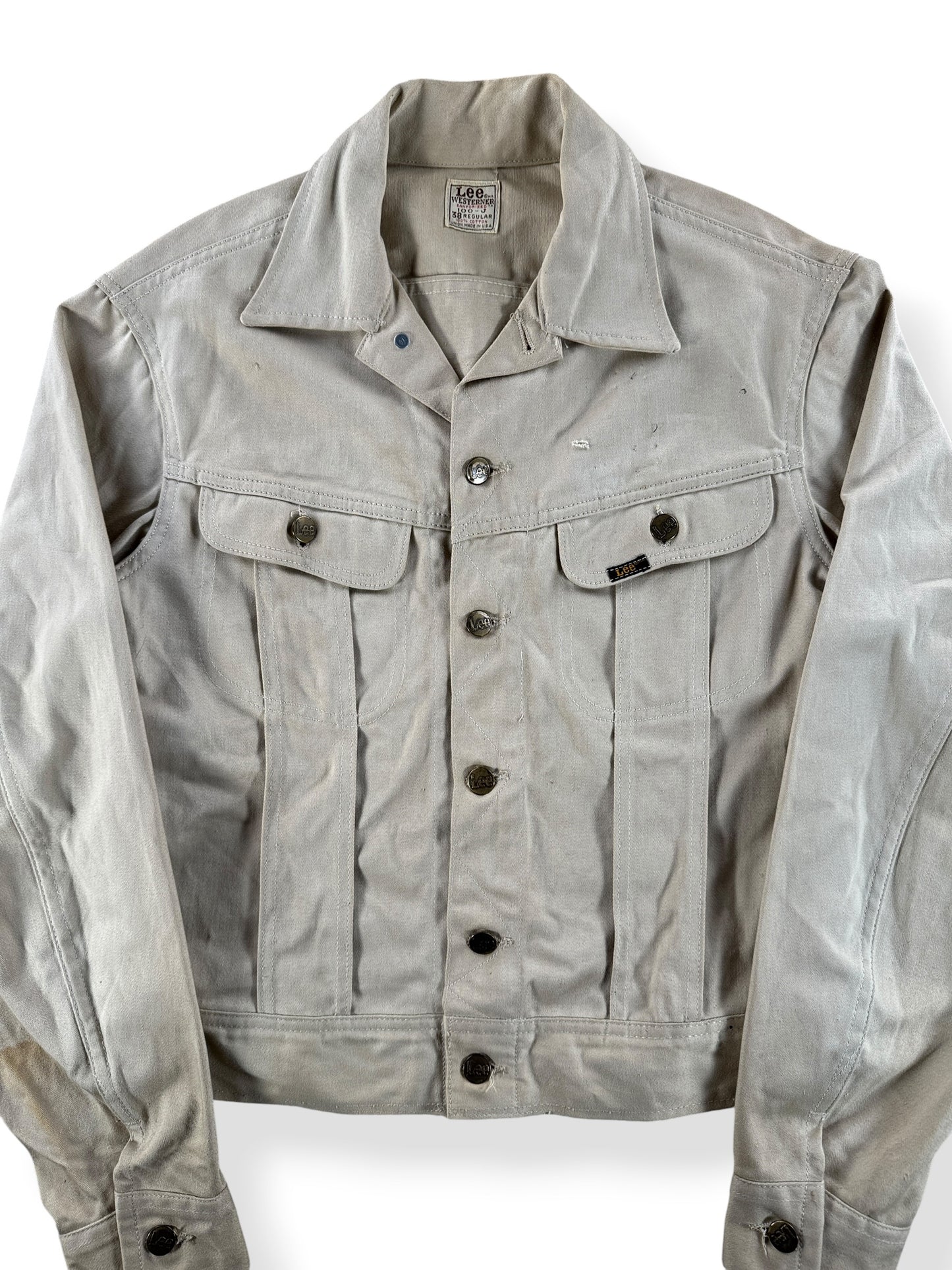 Front Close Up of Vintage Repaired Lee Westerner Jacket SZ 38 - AS IS