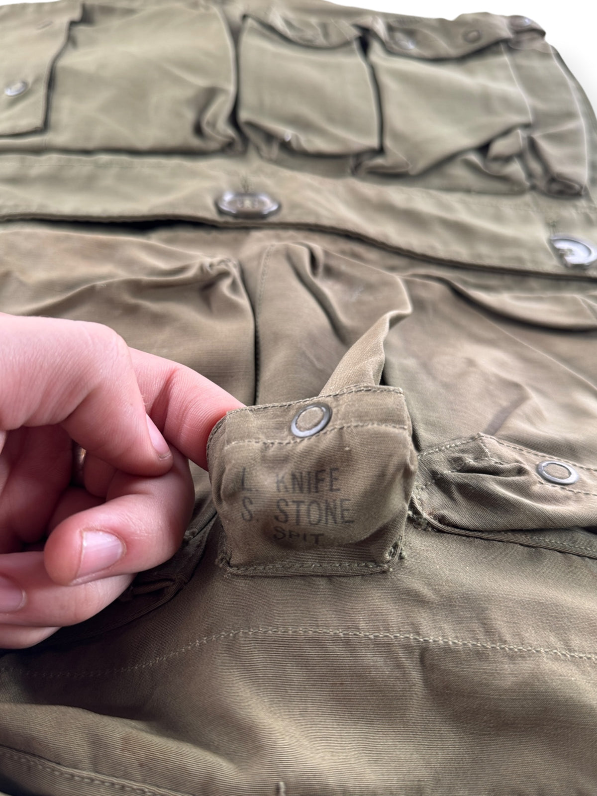 Knife stone pocket on Vintage WWII US Army Air Forces Flight Survival Vest SZ S