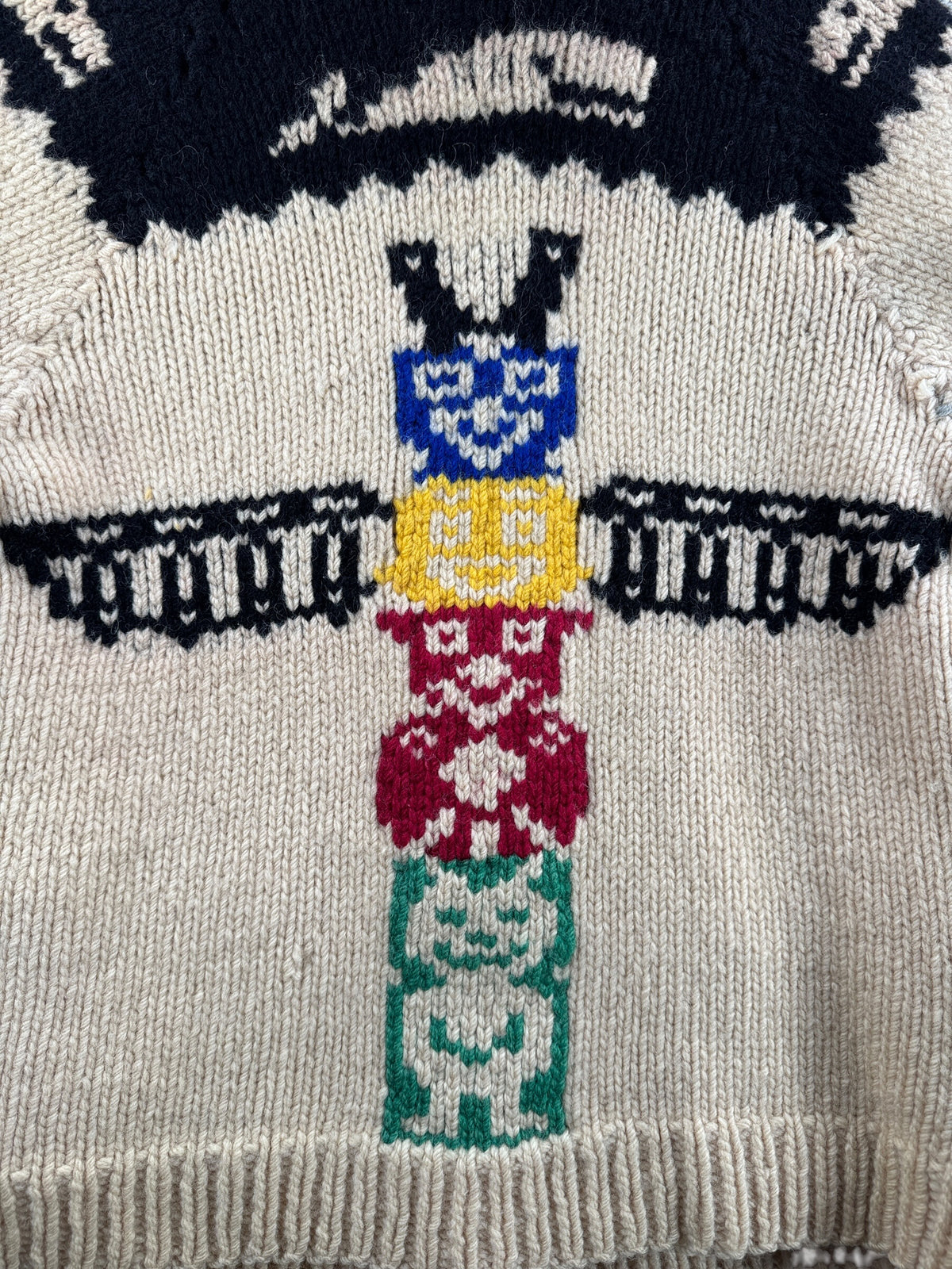 Totem pattern on back of Vintage Totem Thunderbird Cowichan Sweater SZ S
