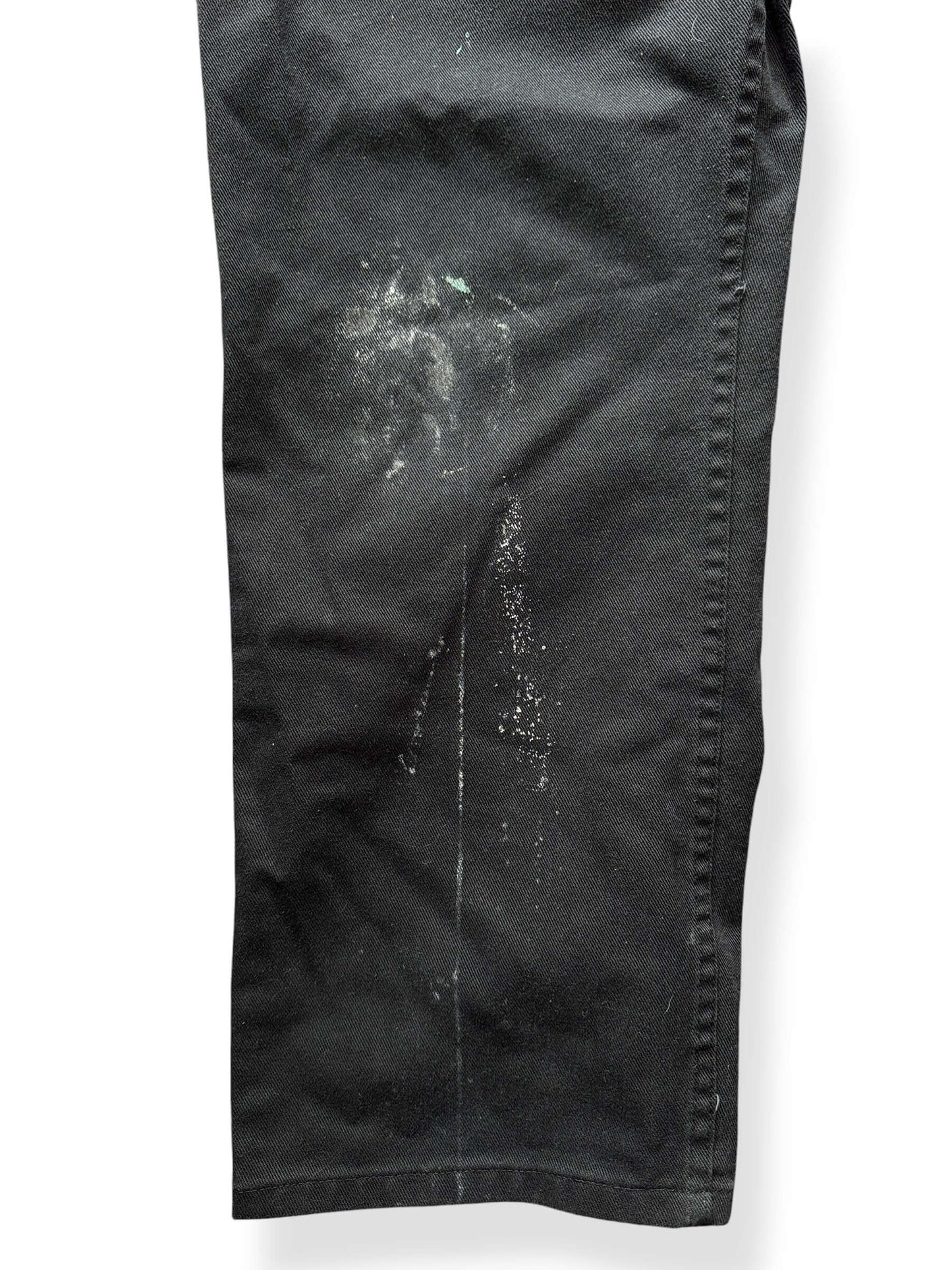 Paint on leg of Ben Davis Black Paint Splattered Pants W33