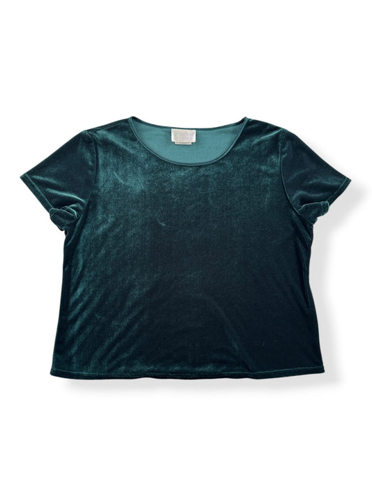 Front of Vintage Green Velvet Top SZ M