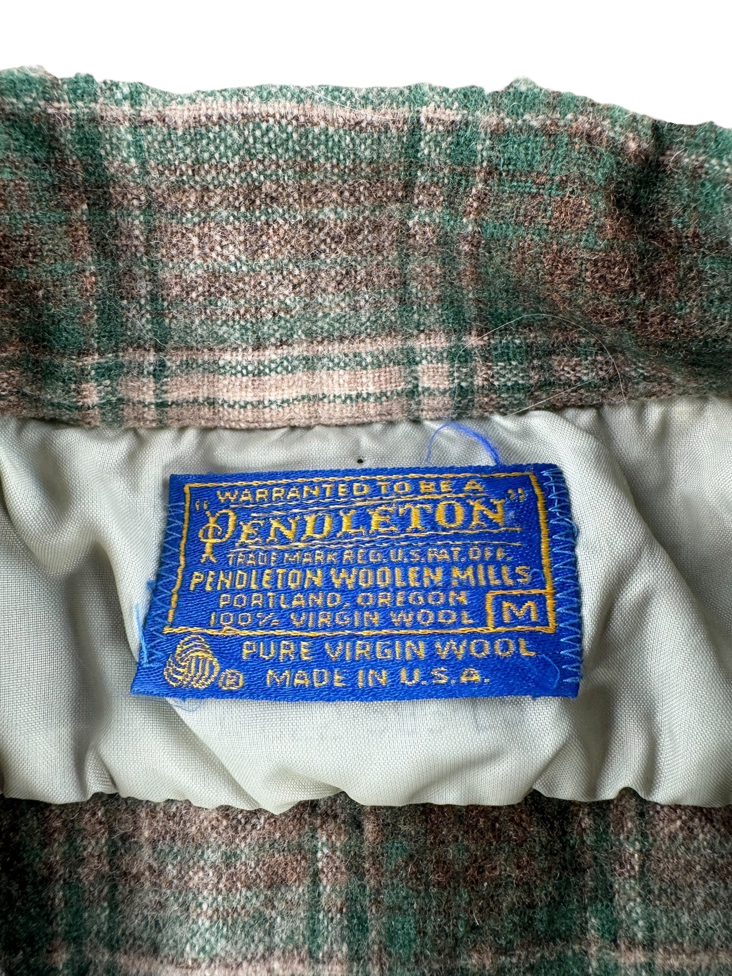 Tag on Vintage Pendleton Green and Tan Board Shirt SZ M