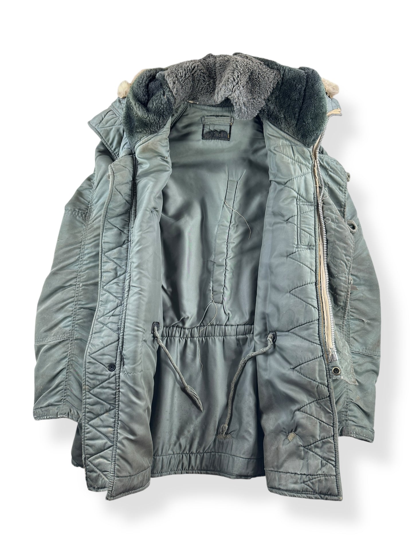 Inside of Vintage Thrashed N-3B Snorkel Parka SZ L AS IS
