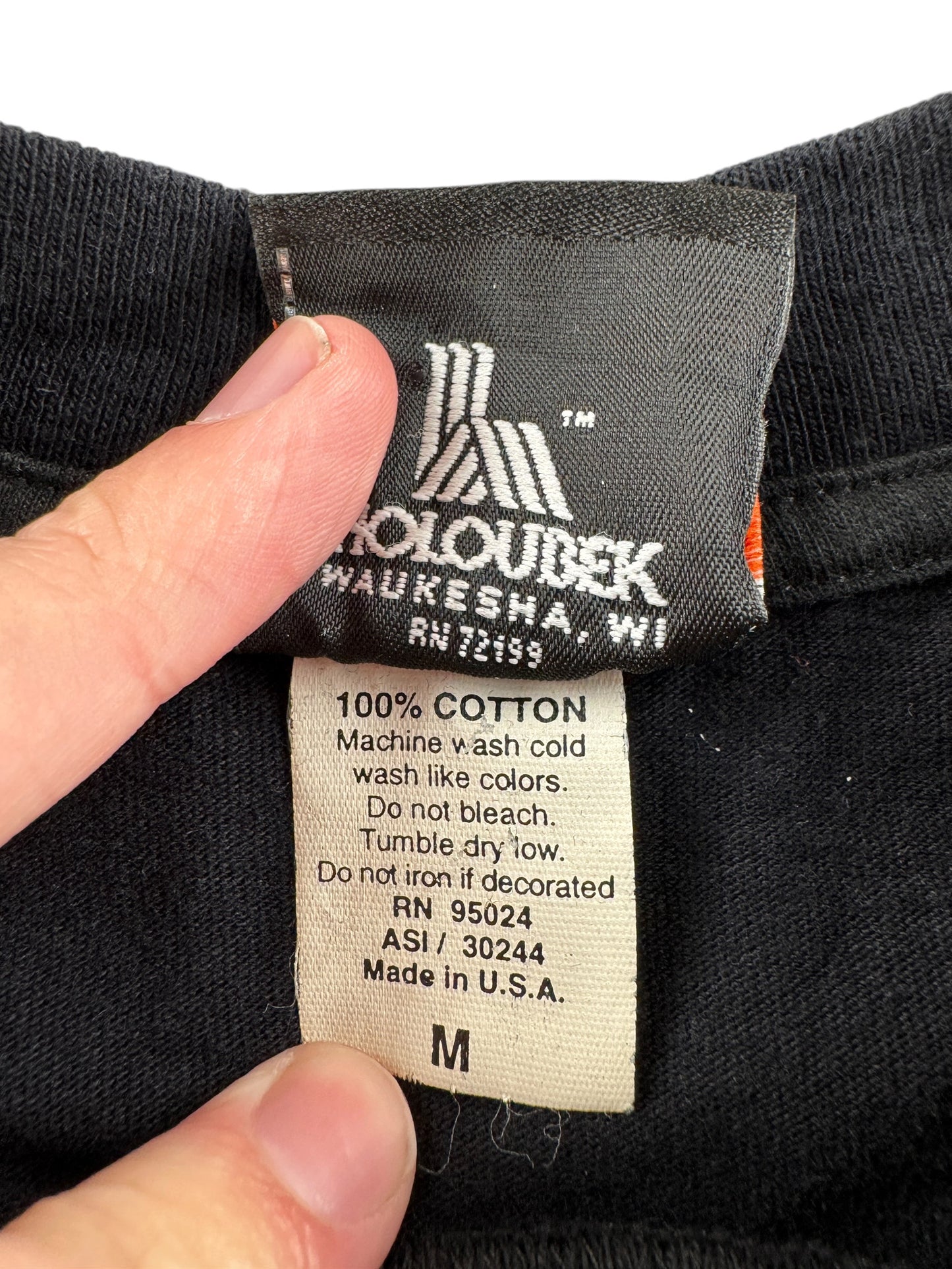 Tag on Vintage 2004 Kuwait Harley Davidson Tee SZ M (Fits S)