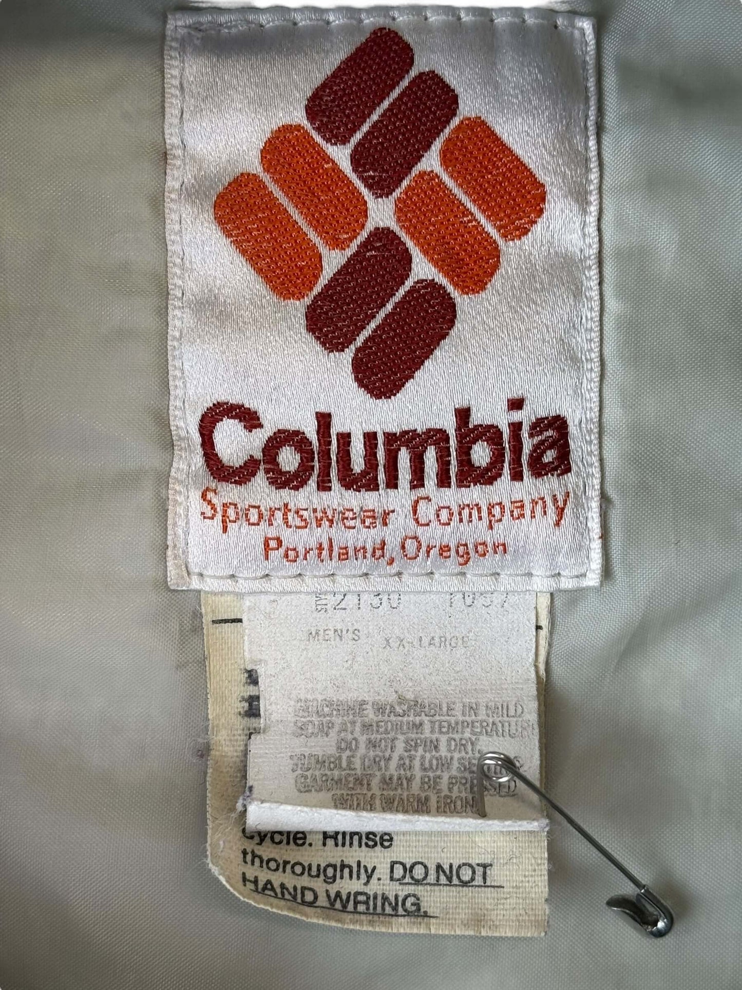 Tag view of 1980s Columbia Lightweight Vest L