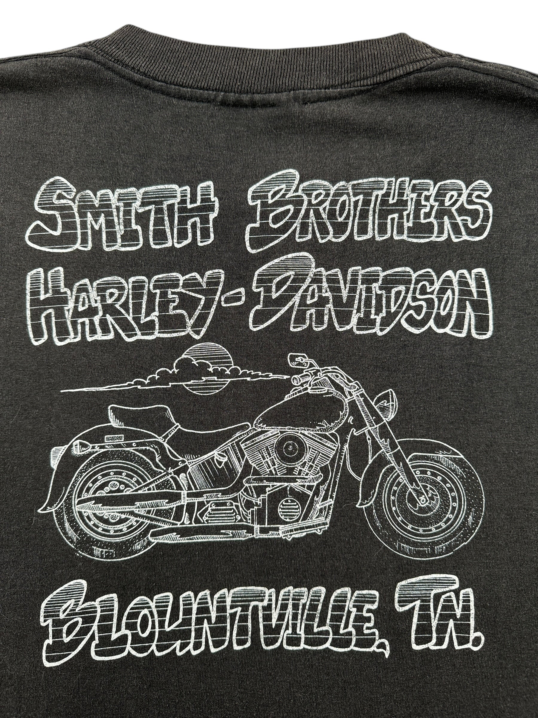 Back of Vintage 3D Emblem Smart Brothers Harley-Davidson Blountville Tee SZ XL