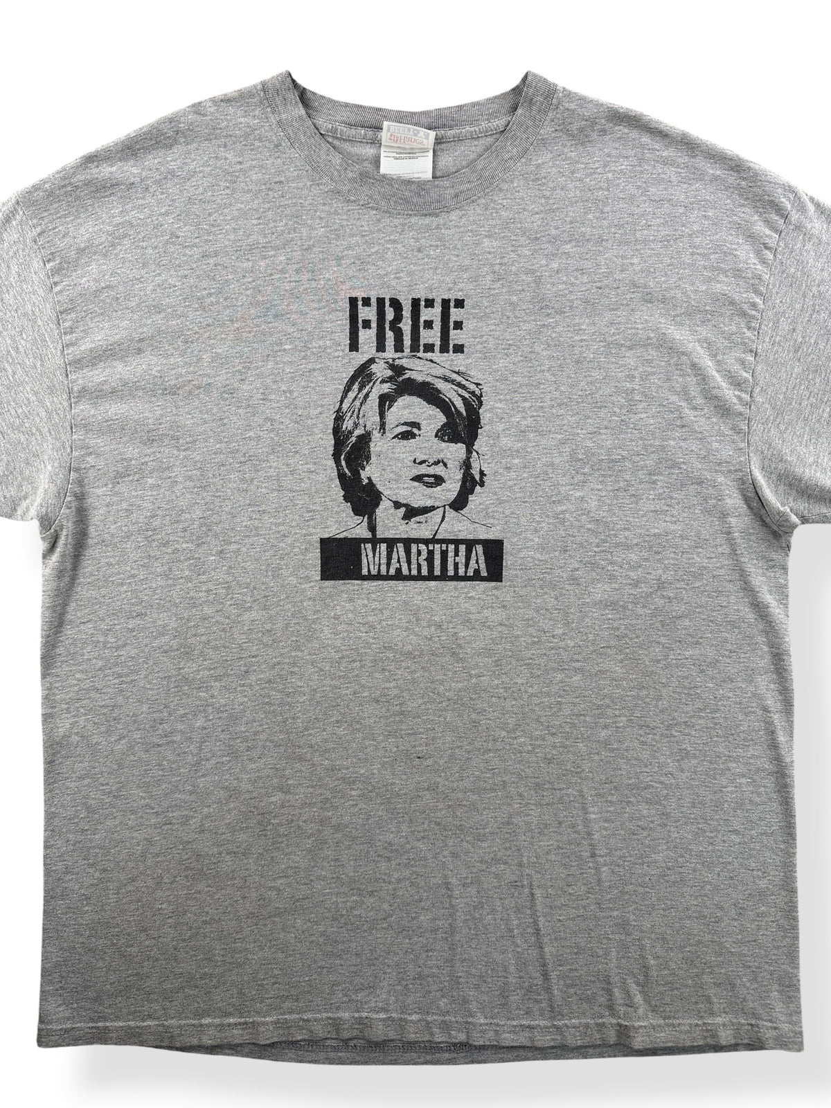 Close-up of Vintage Free Martha Stewart Tee SZ XL