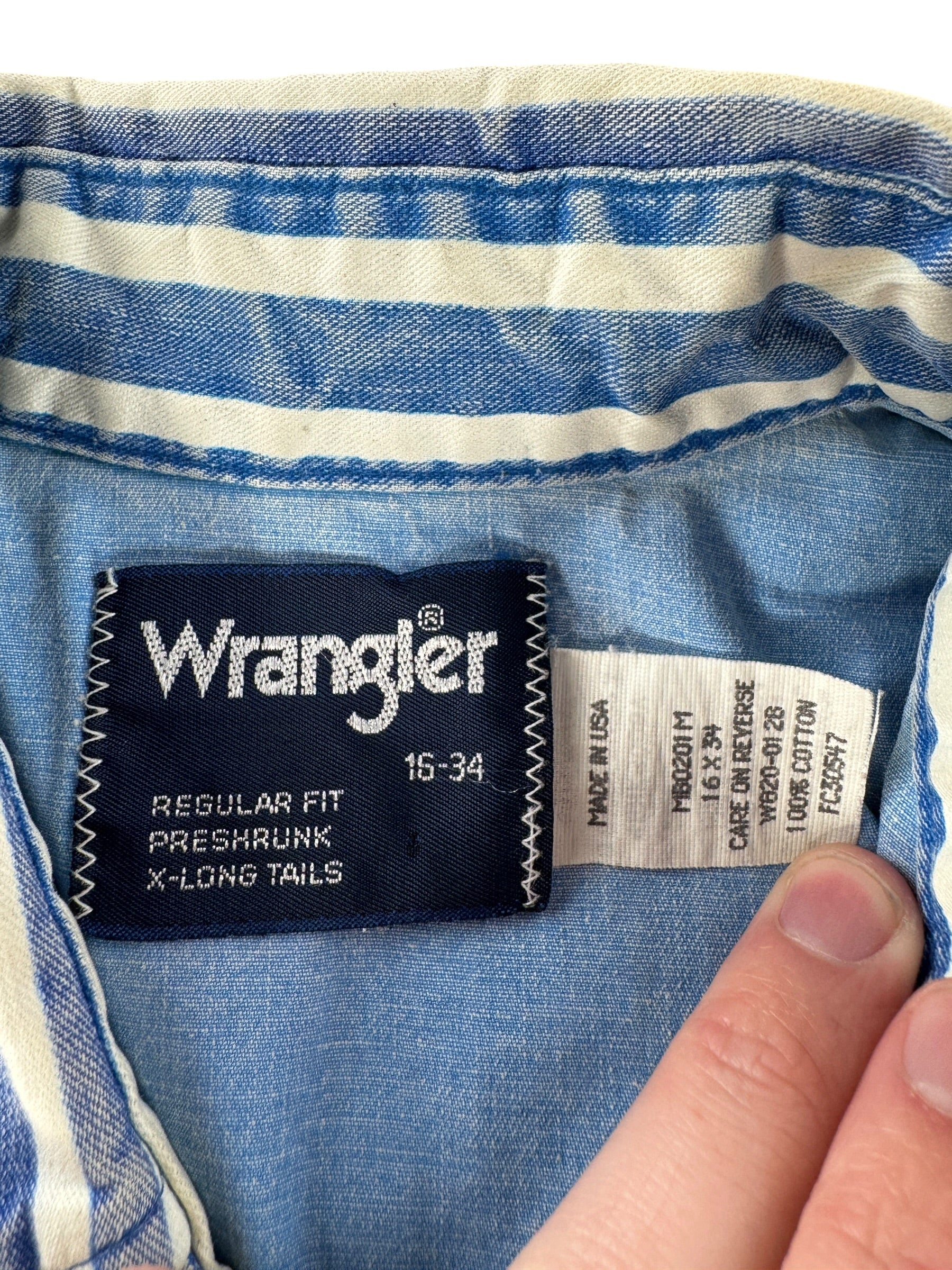Tag on Vintage Wrangler Brushpopper Shirt SZ 16x34 (Fits L)
