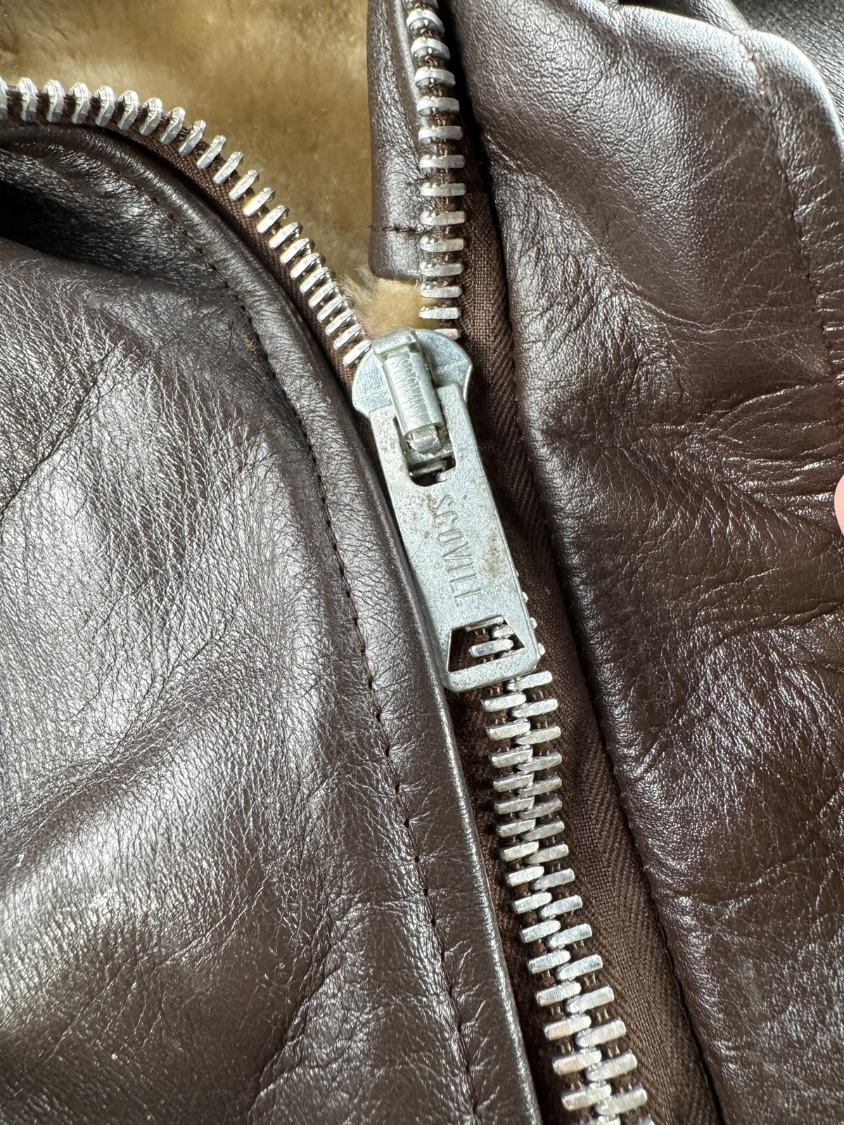 Zipper on Vintage Golden Fleece G1 Style Leather Bomber Jacket SZ 46