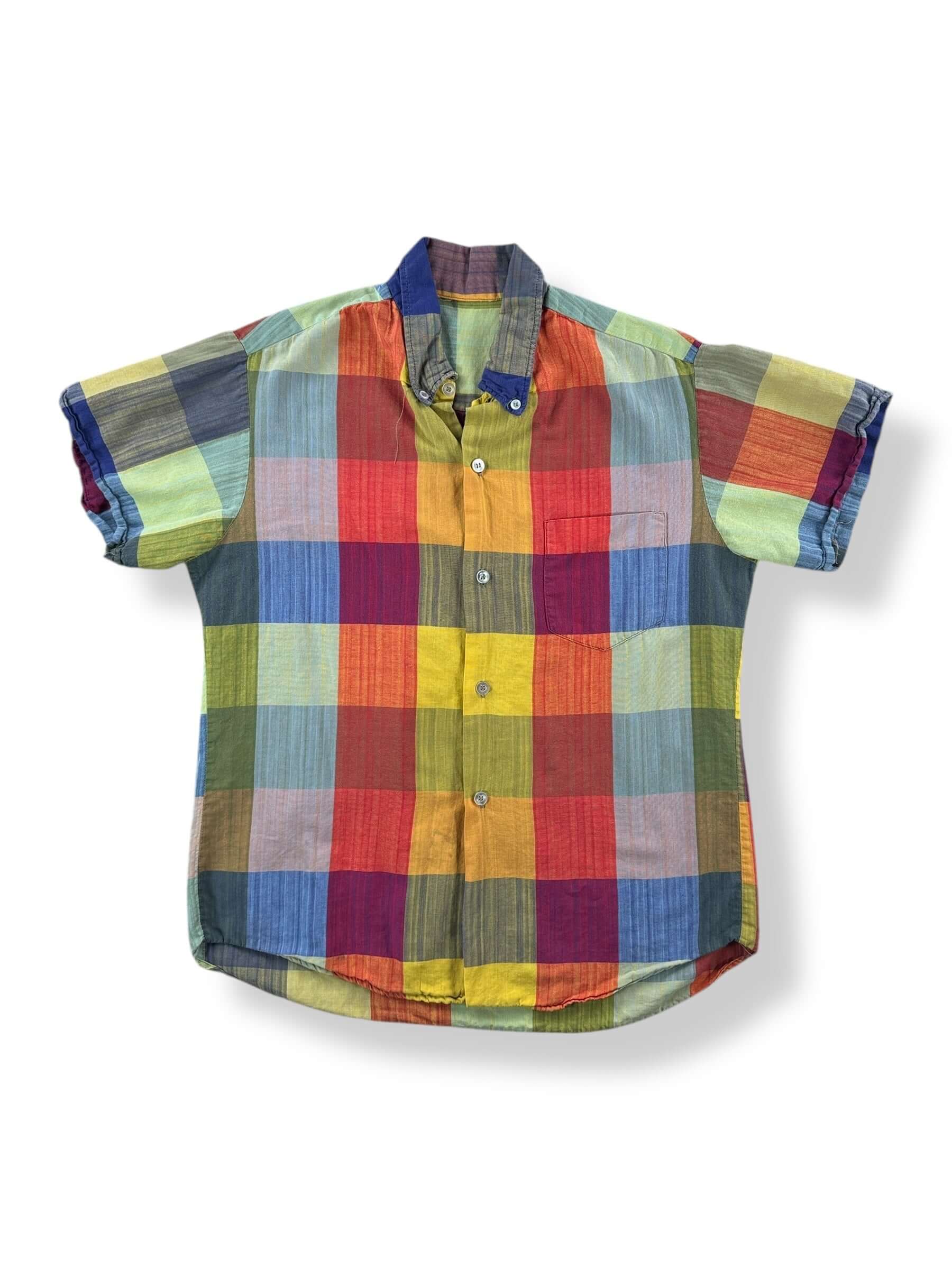 Front of Vintage Plaid Short Sleeve Button Down Shirt SZ M