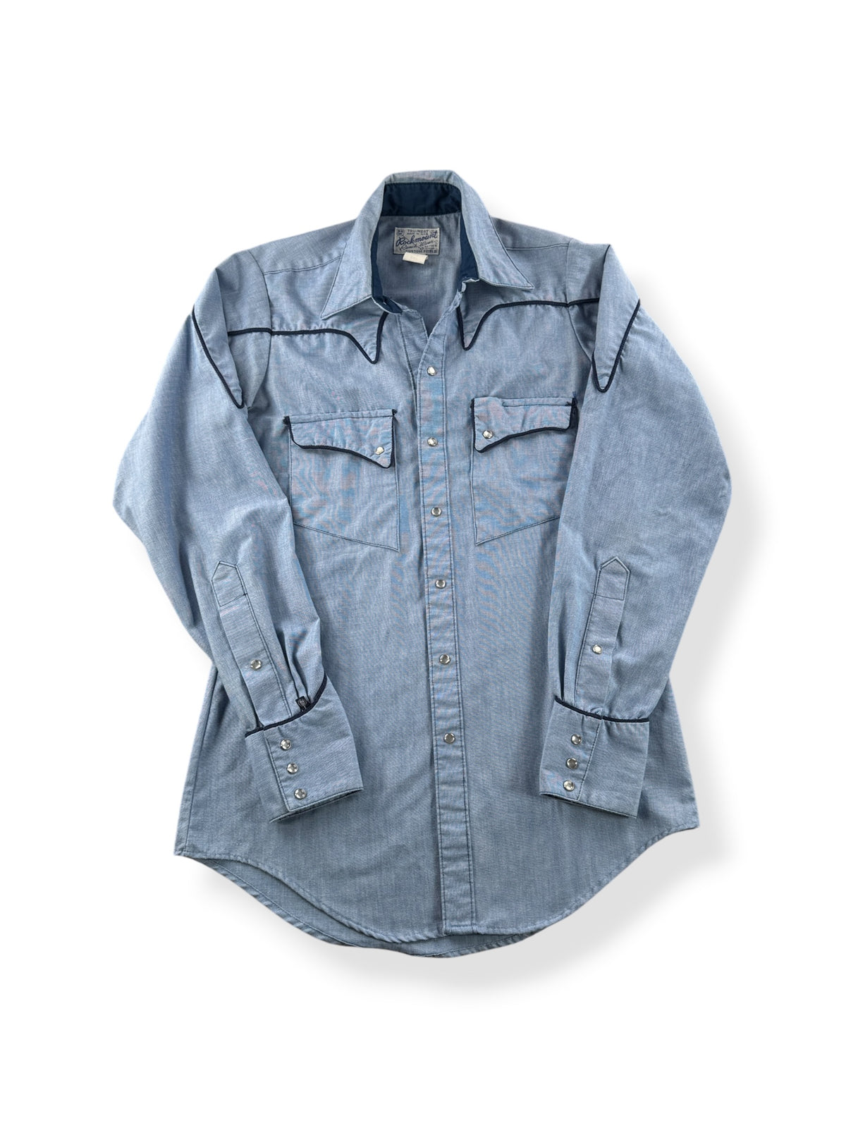 Front of Vintage Rockmount Ranch Wear Pearl Snap Chambray SZ 14 1/2