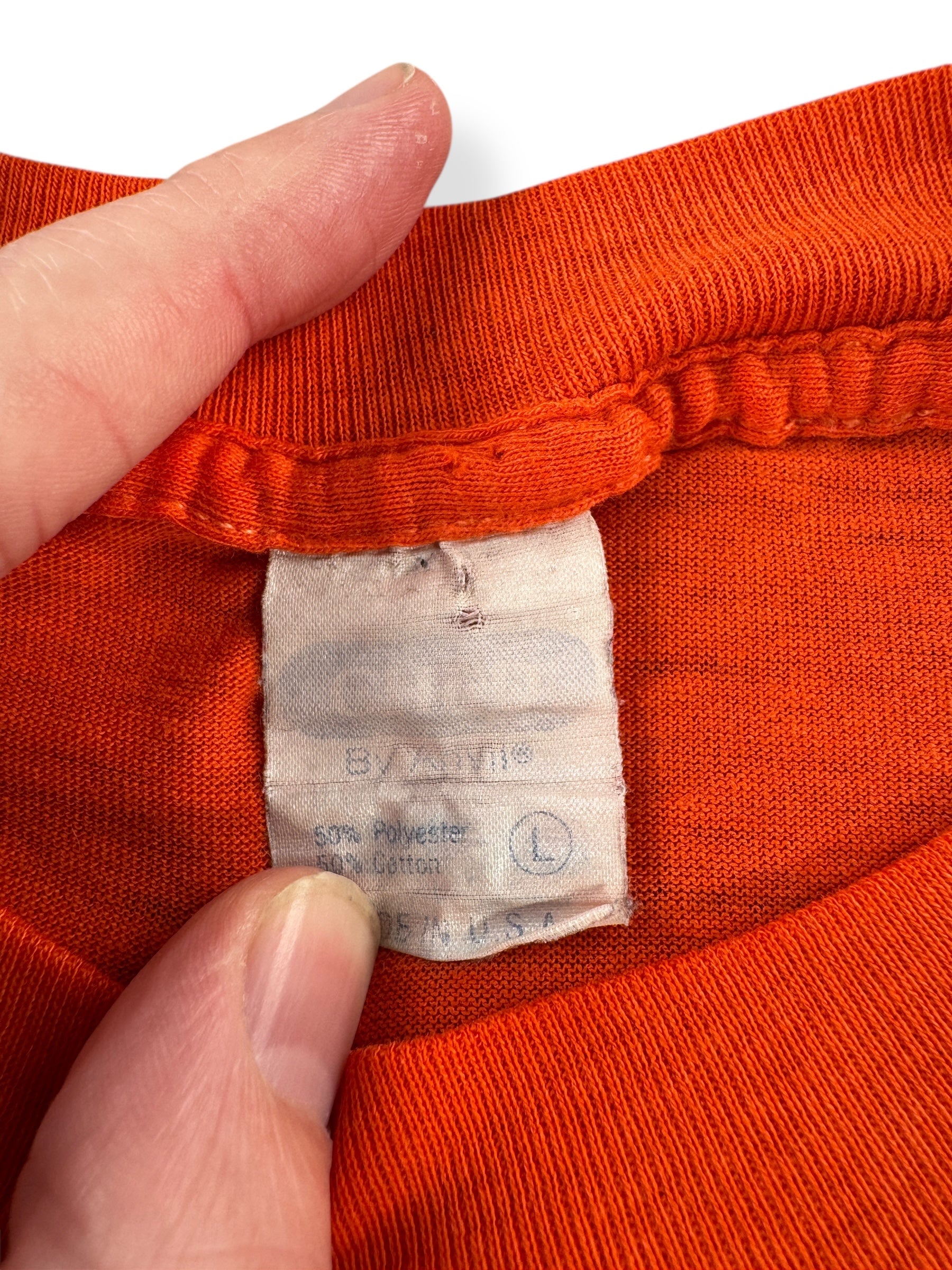 Tag on Vintage Peach Tree Schnapps Tee SZ L (Fits S)