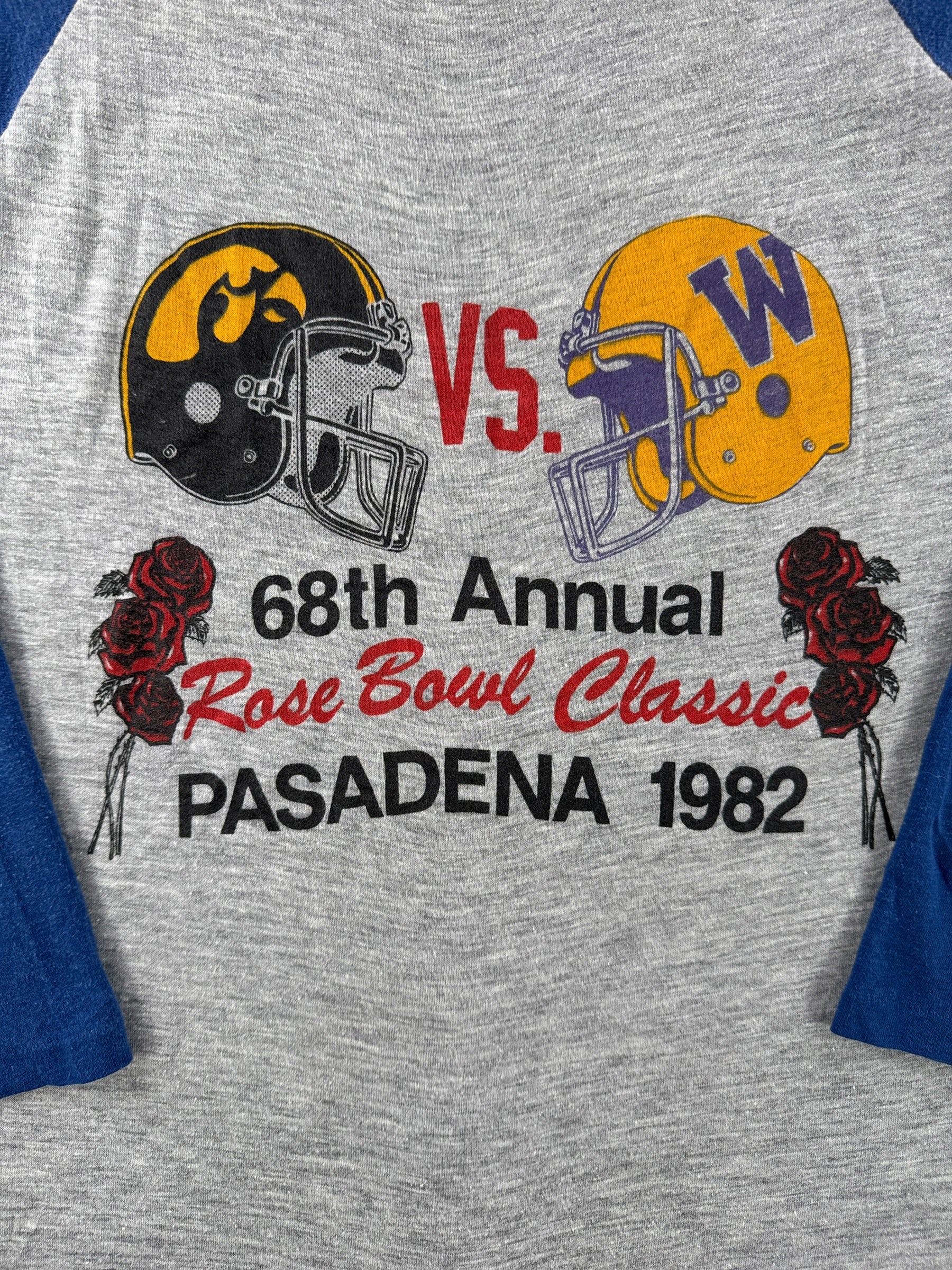Front graphic on Vintage 1982 Pasadena Rose Bowl UW Huskies Tee SZ XL (Fits M)