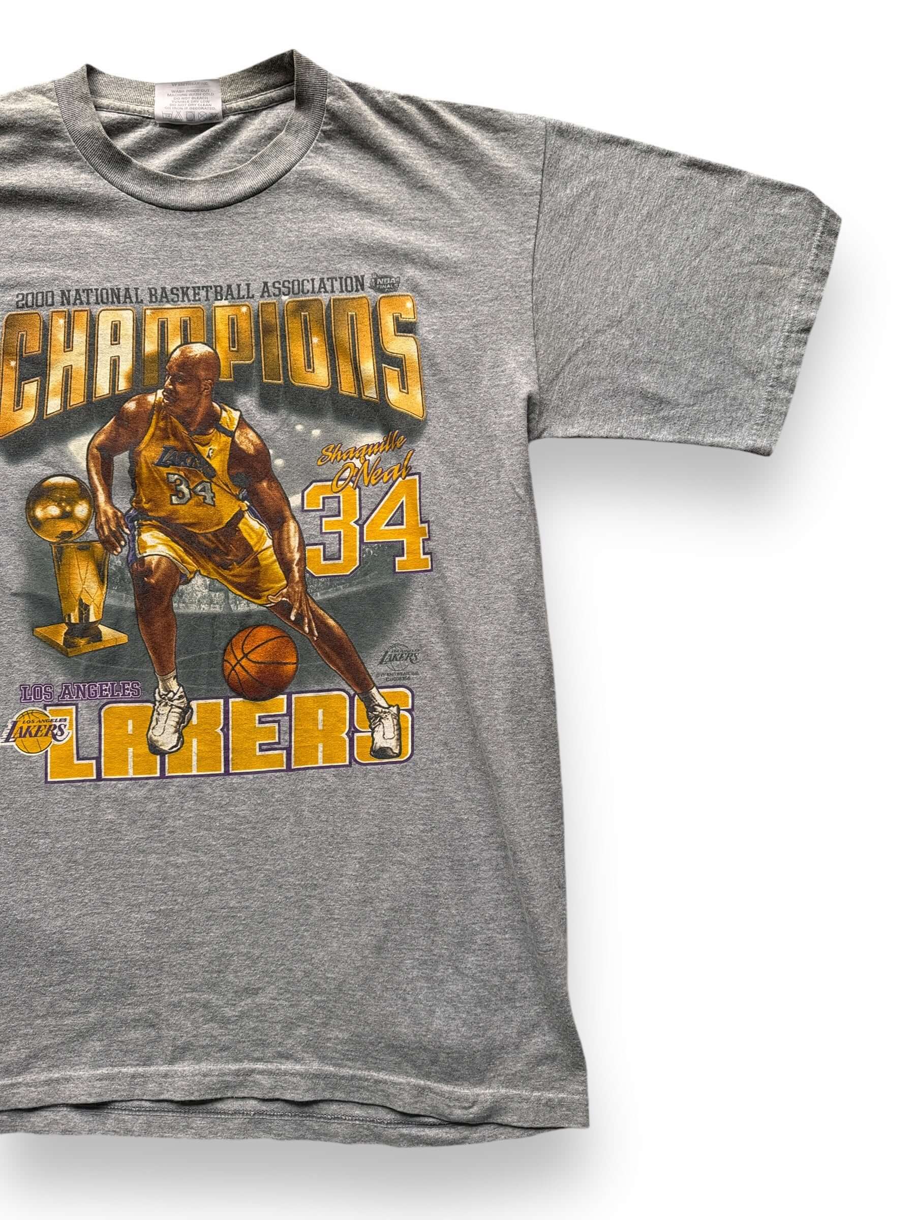 front left of Vintage Lakers Shaq 2000 NBA Champs Tee SZ L