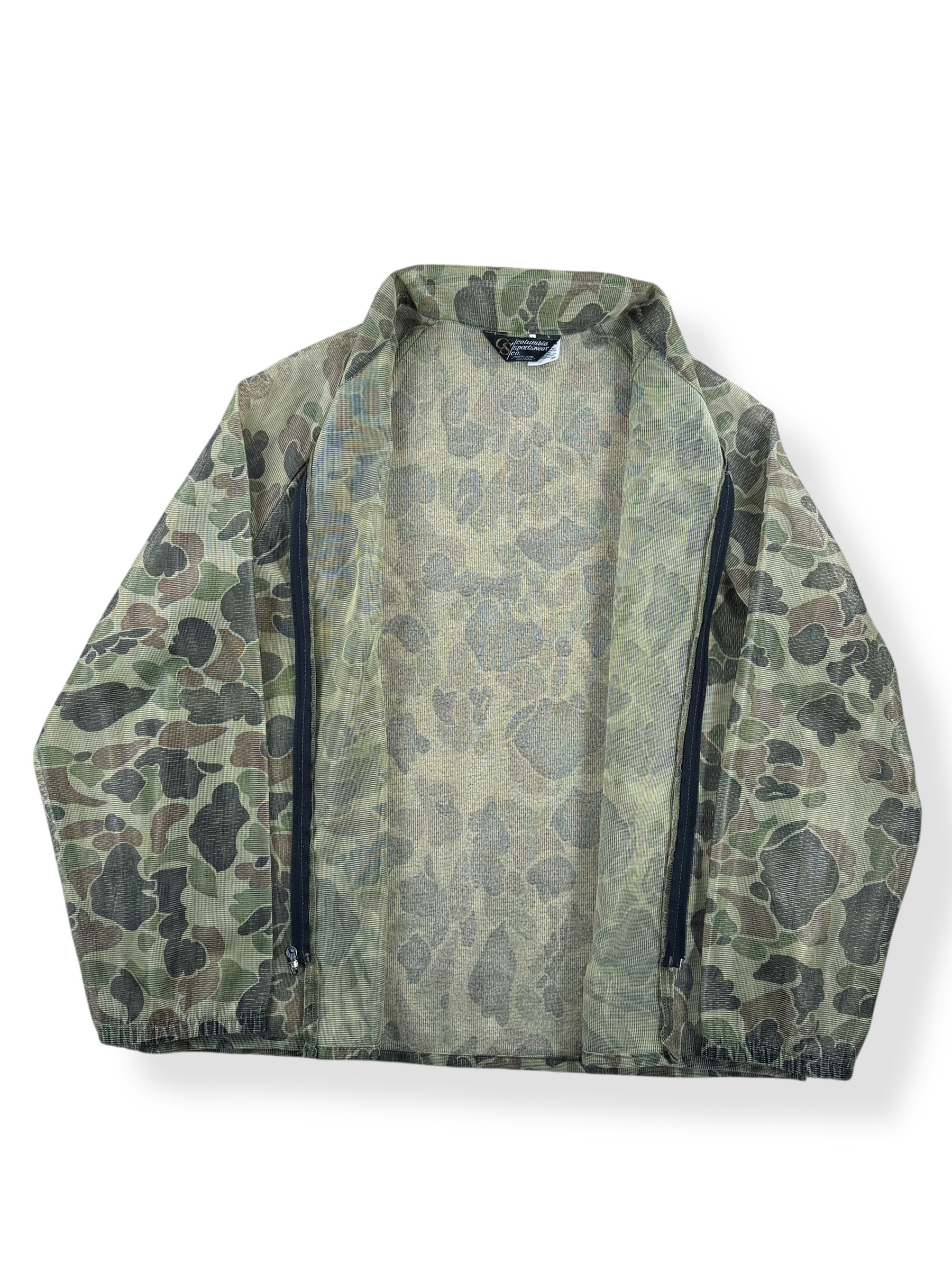Inside of Vintage Columbia Bug Mesh Camo Jacket SZ XL