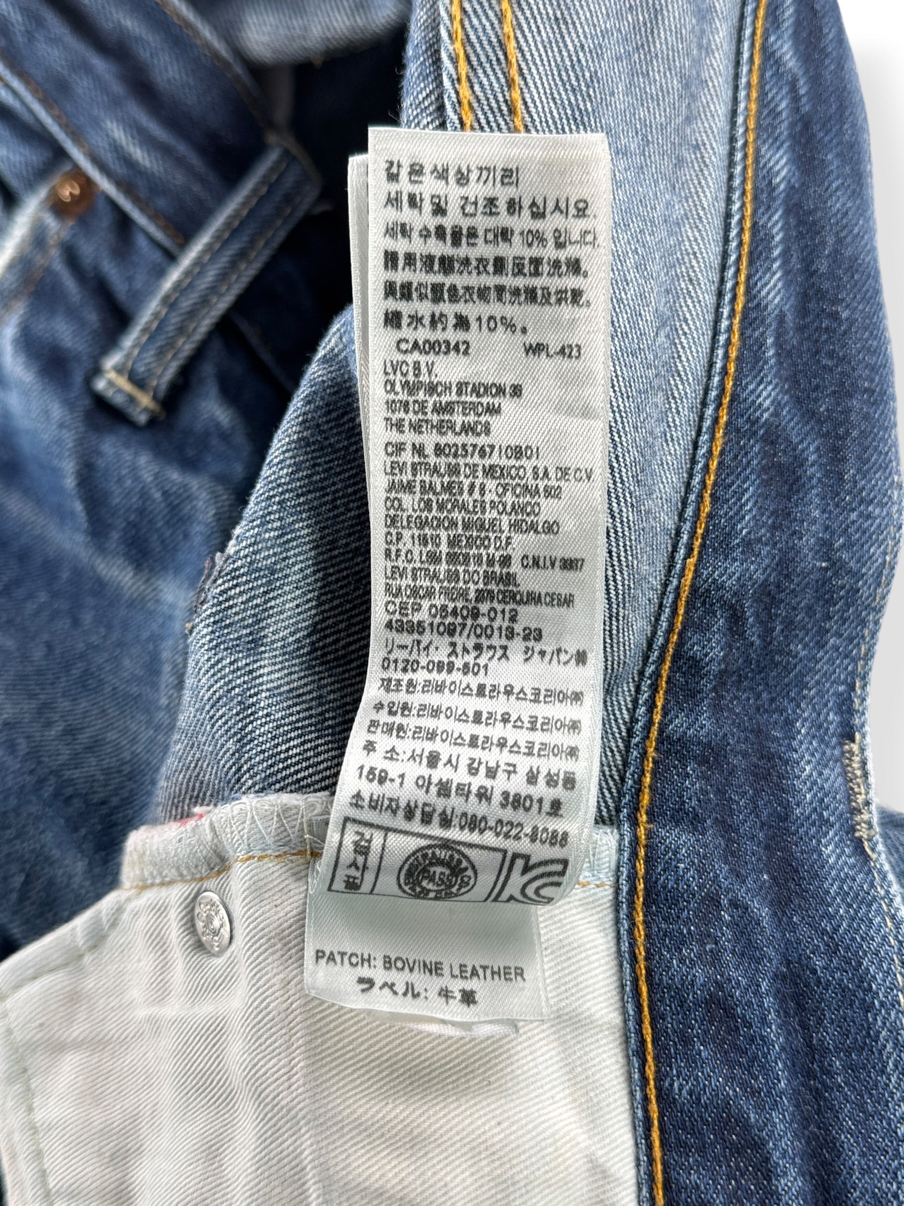 Tags on Levi's LVC 501ZXX Jeans W32