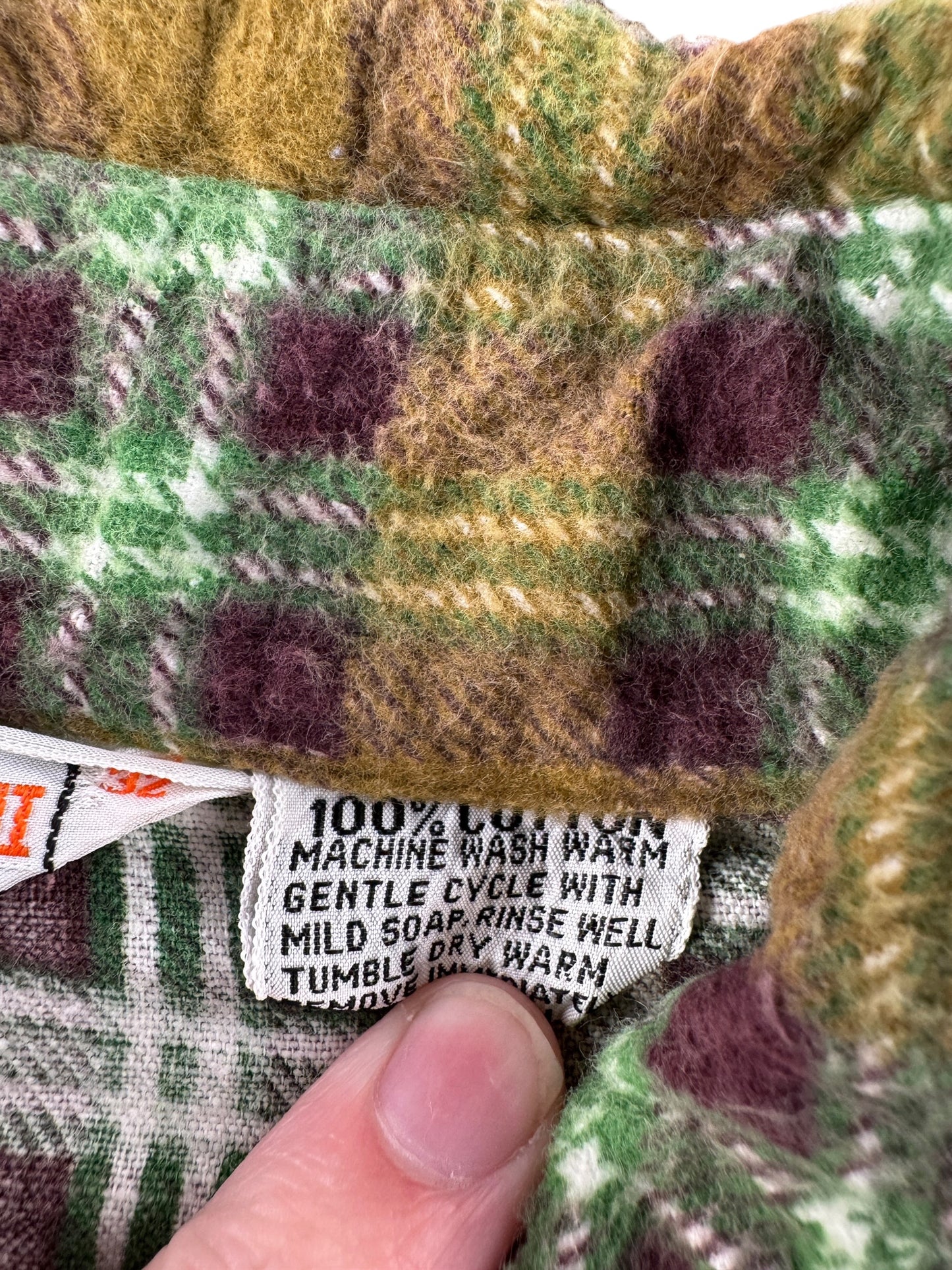Tag on Vintage 70’s Women’s Printed Cotton Flannel SZ S