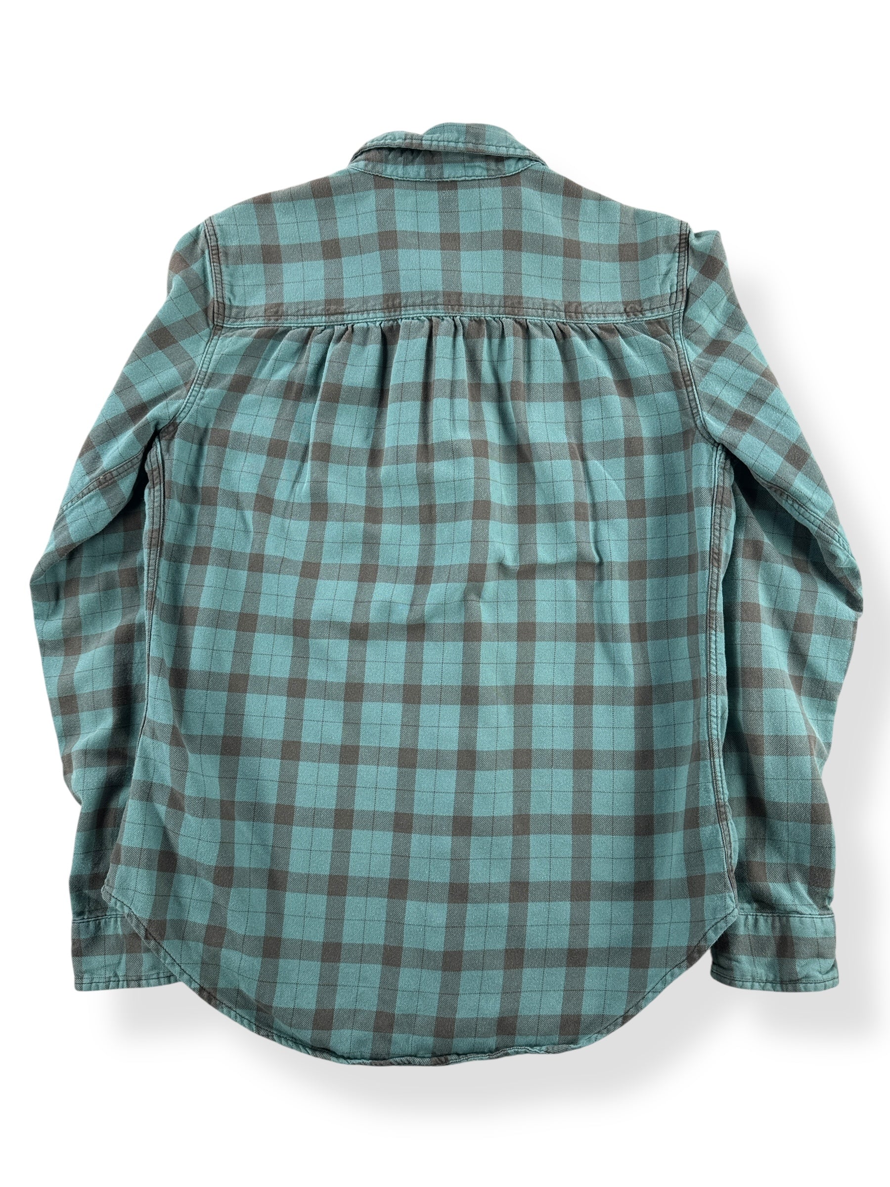 Back of Women's Filson Light Weight Alaskan Guide Shirt SZ M