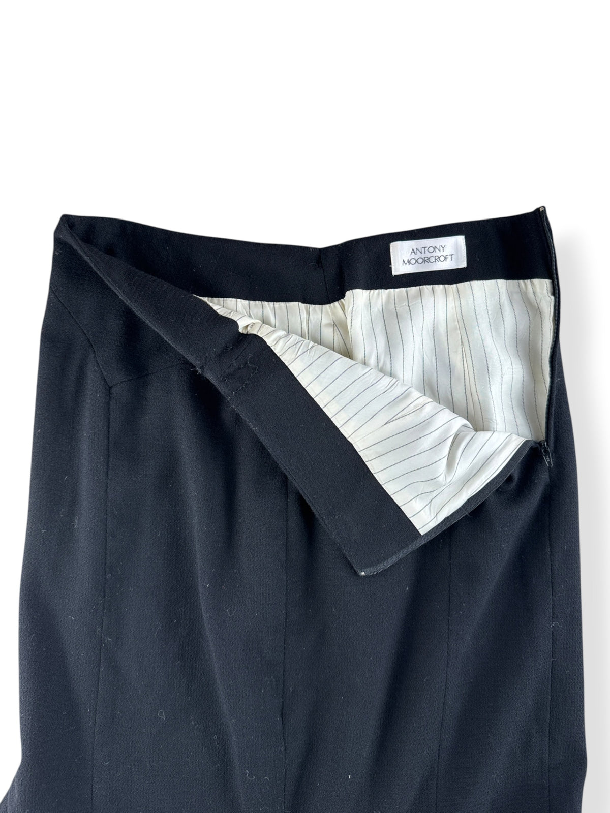 Inside of Vintage Black Wool Fit and Flare Skirt W28