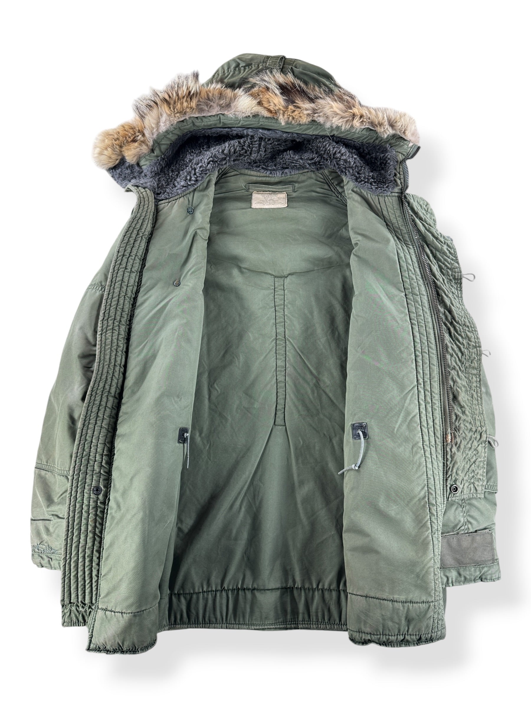 Inside of Vintage Repaired N-3B Parka SZ L