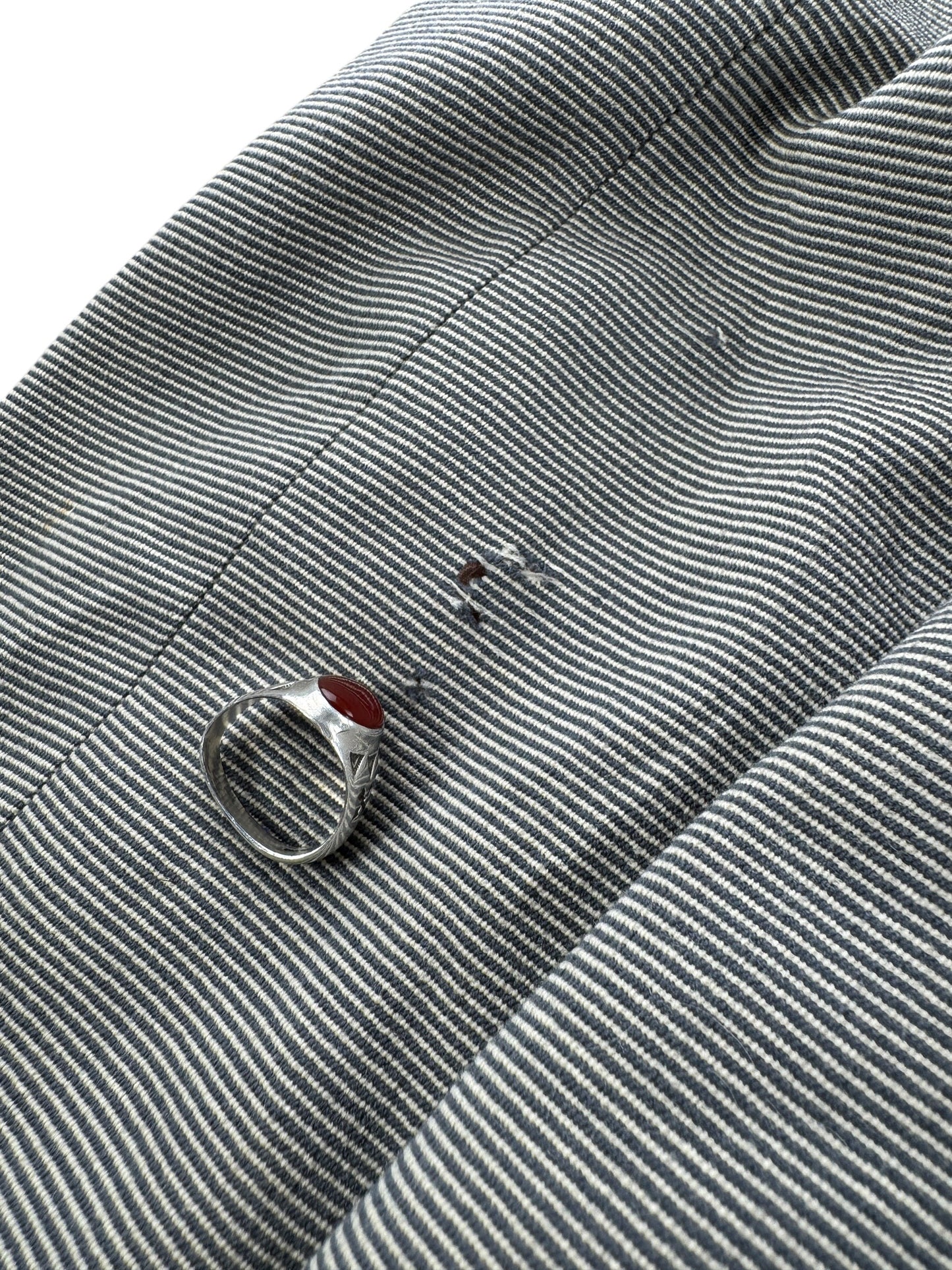Hole on sleeve of Vintage Red Bakelite Button Blazer SZ S - AS IS