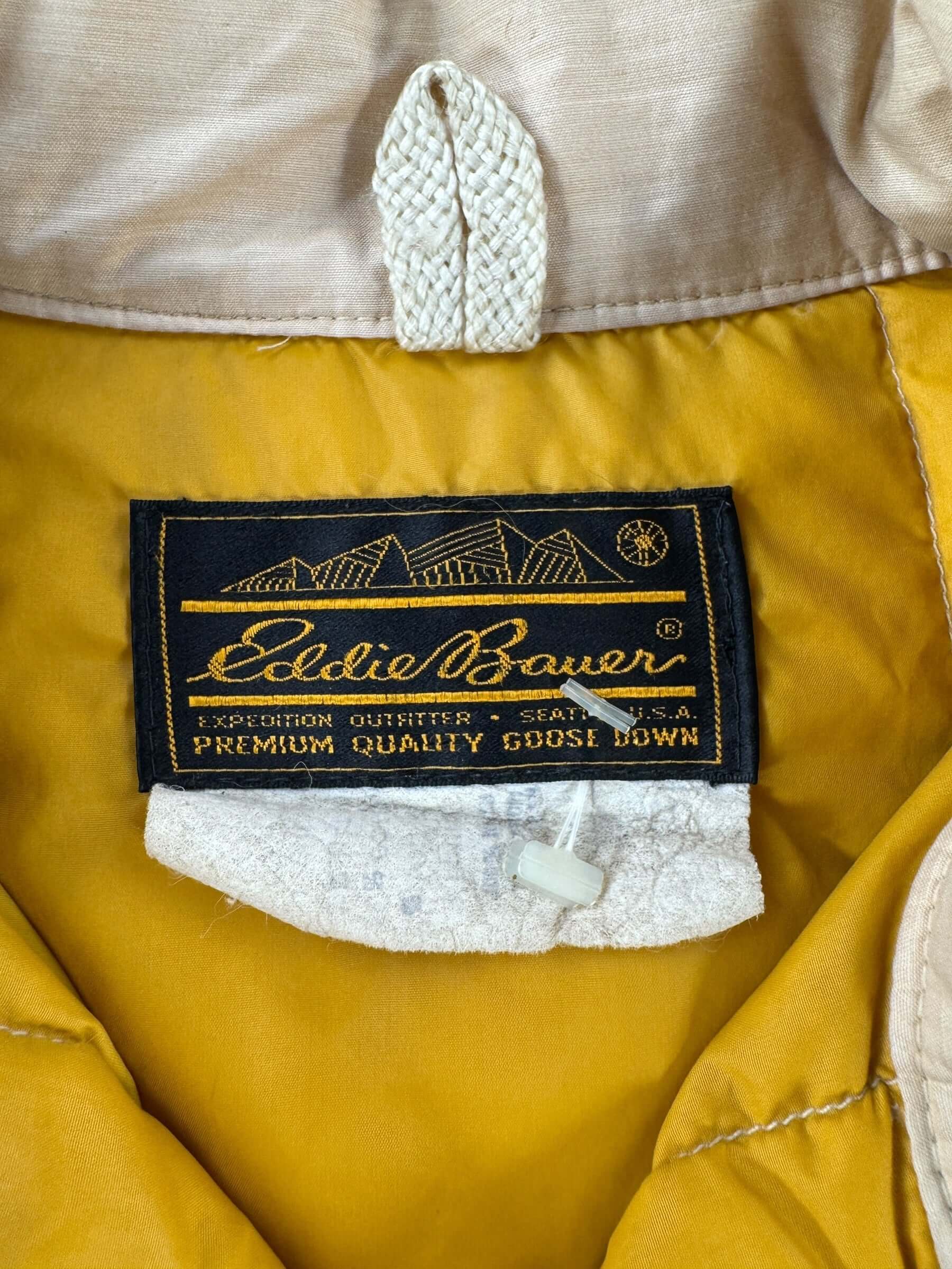 Tag on Vintage Eddie Bauer Lightweight Jacket SZ S