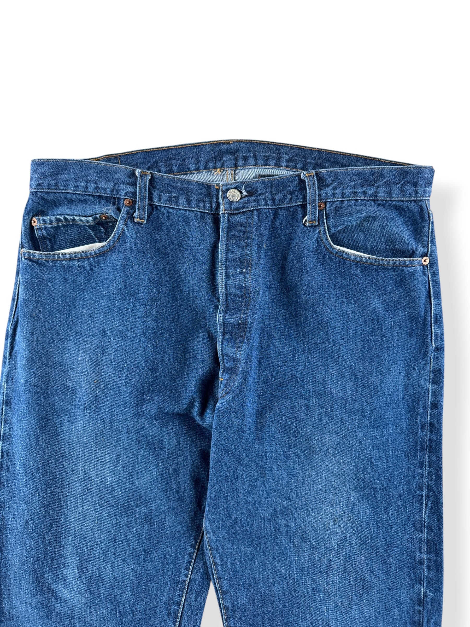 Front Close Up of Vintage Dark Double Stitch Levis 501 Redline Jeans W40 - AS IS