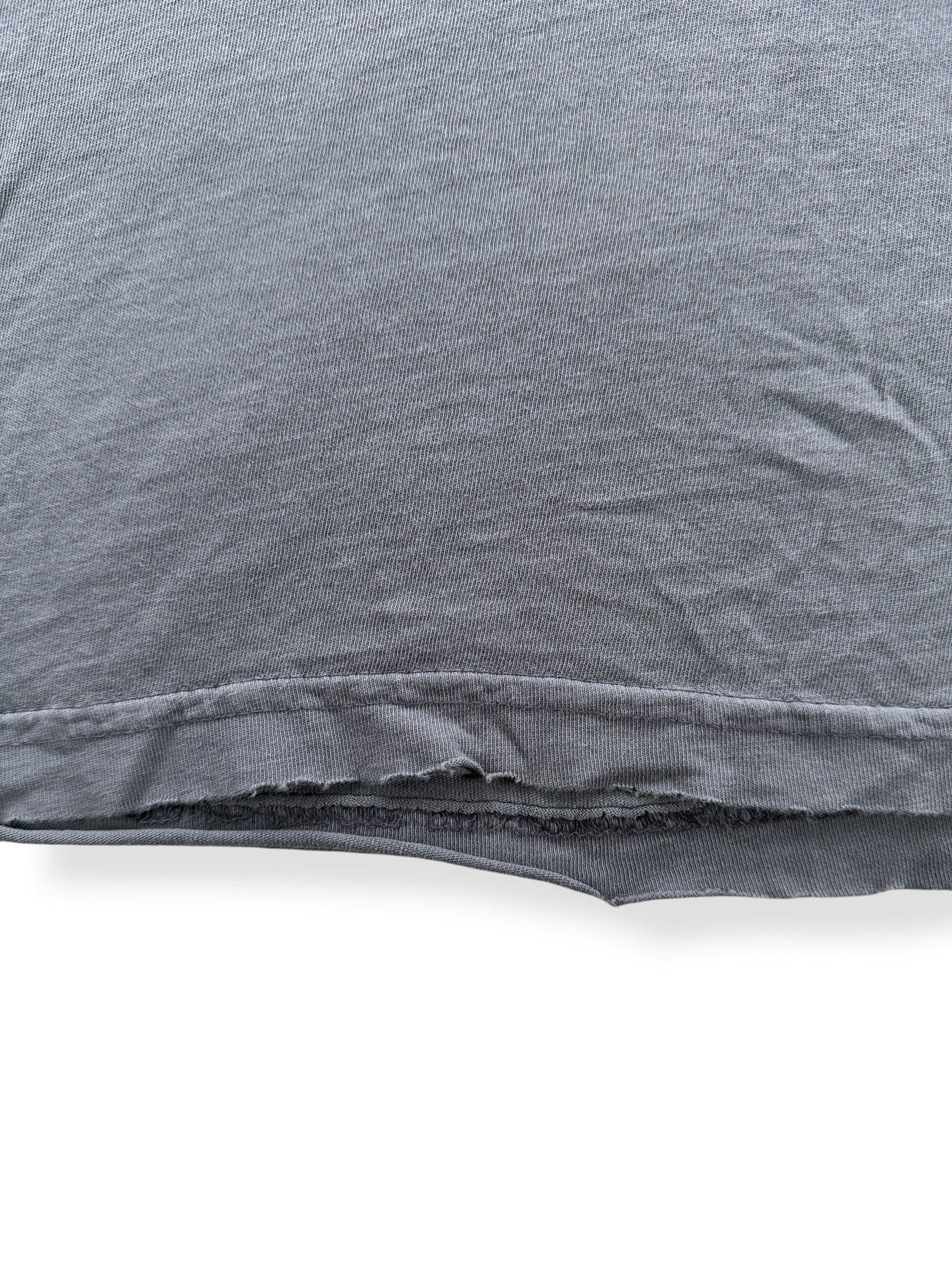 Worn bottom hem on Vintage Thrashed Ramones Tee SZ XL