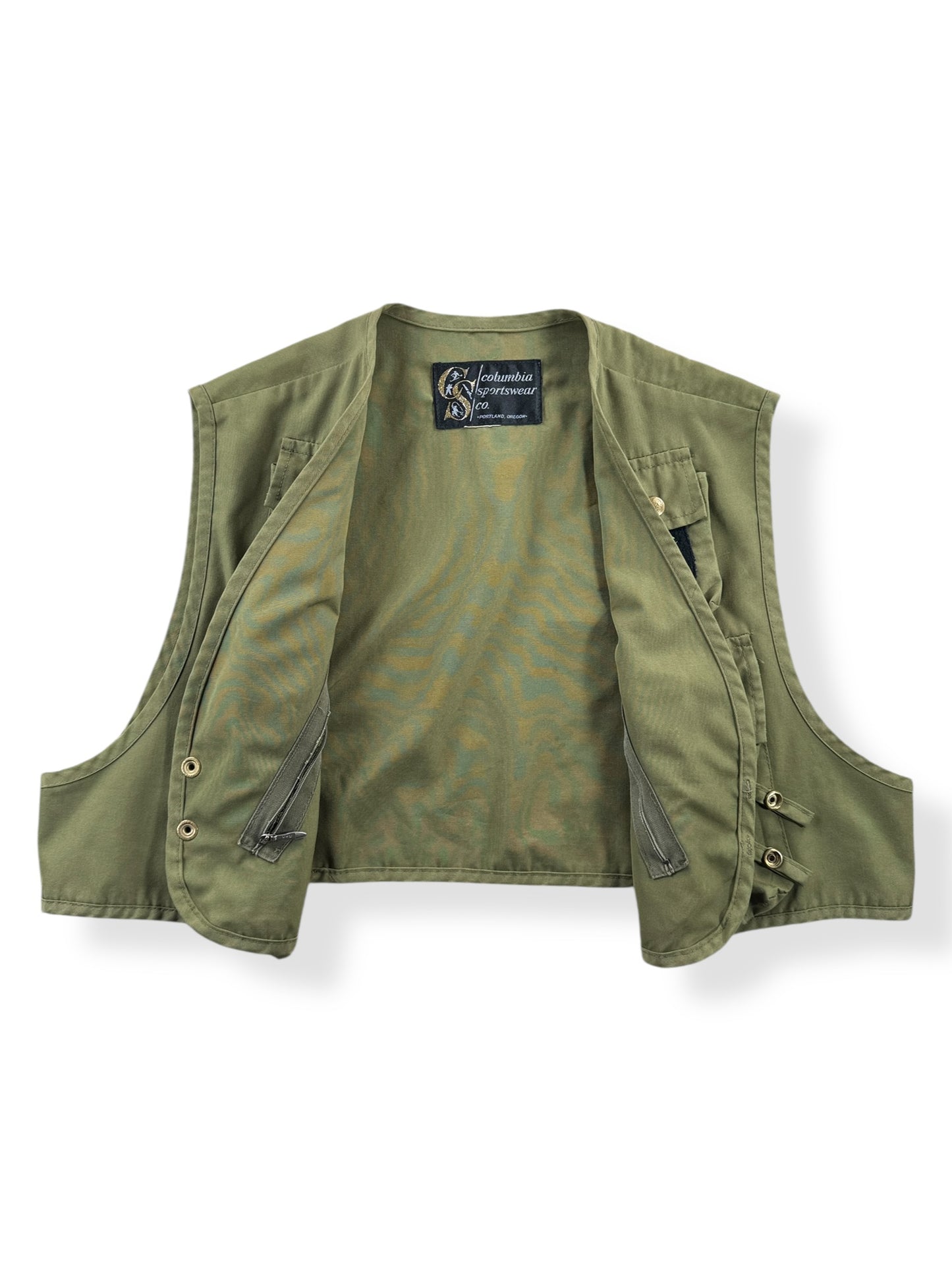 Inside of Vintage Columbia Sportswear Fishing Vest SZ L