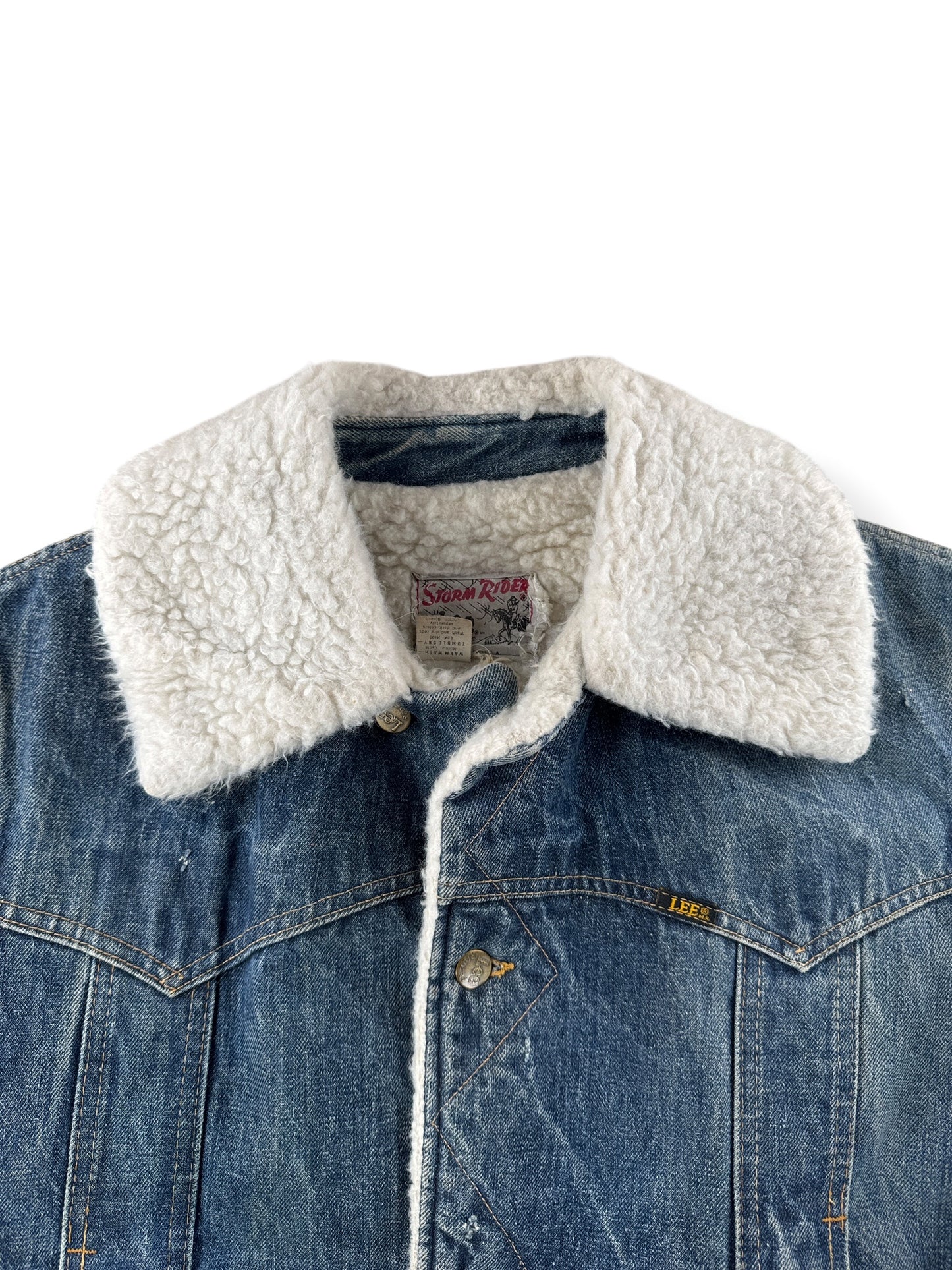 Collar on Vintage 70’s Faded Lee Storm Rider Sherpa Jacket SZ L