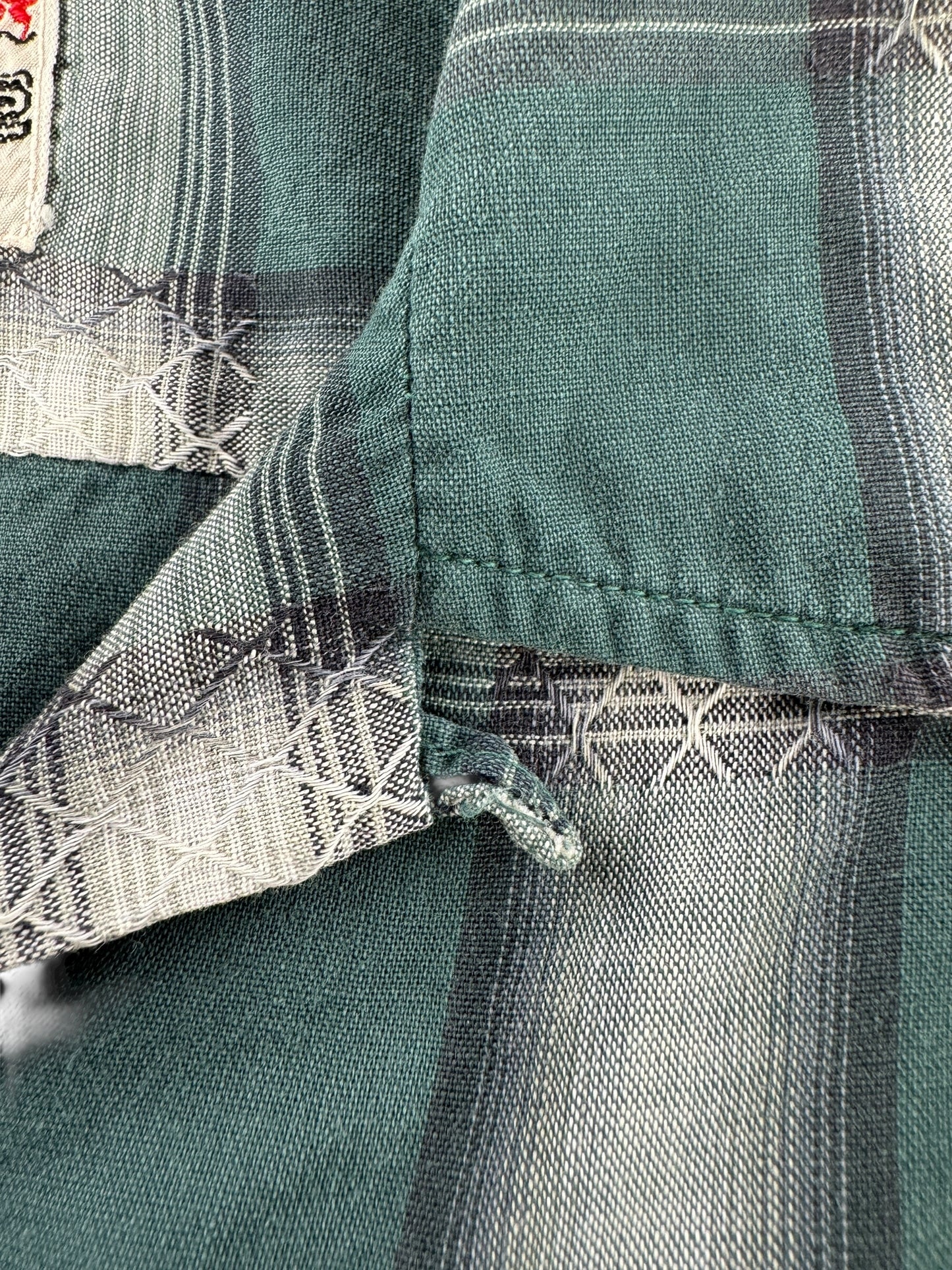 Loop Collar on Vintage Campus Long Sleeve Loop Collar Shirt SZ L