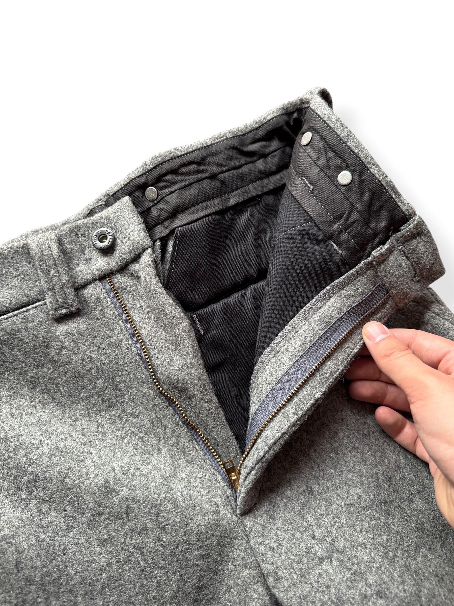 Zipper fly on Filson Grey Wool Pants SZ 28