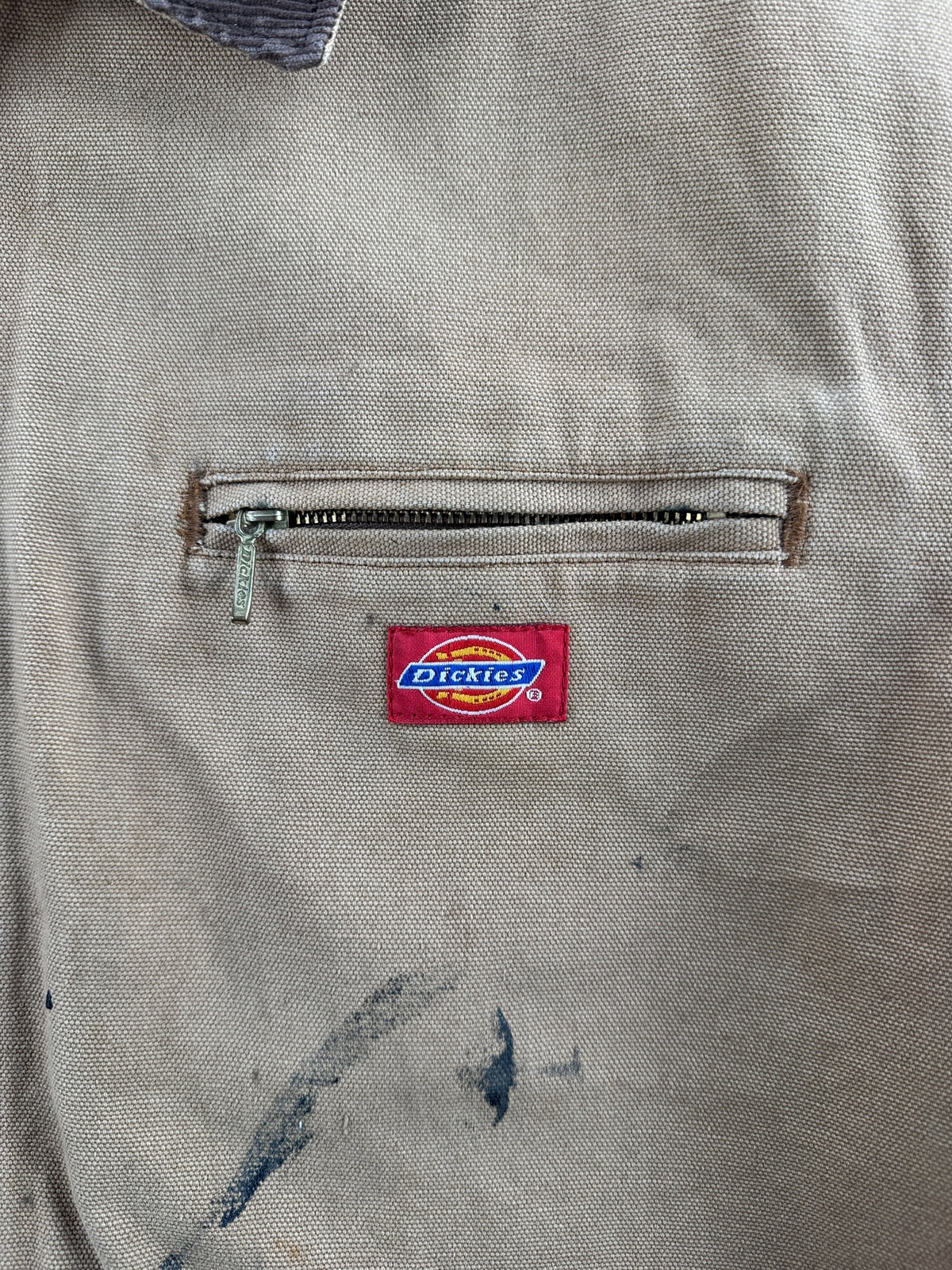 Zipper pocket on Vintage 1990s Dickies Detroit Style Workwear Jacket L