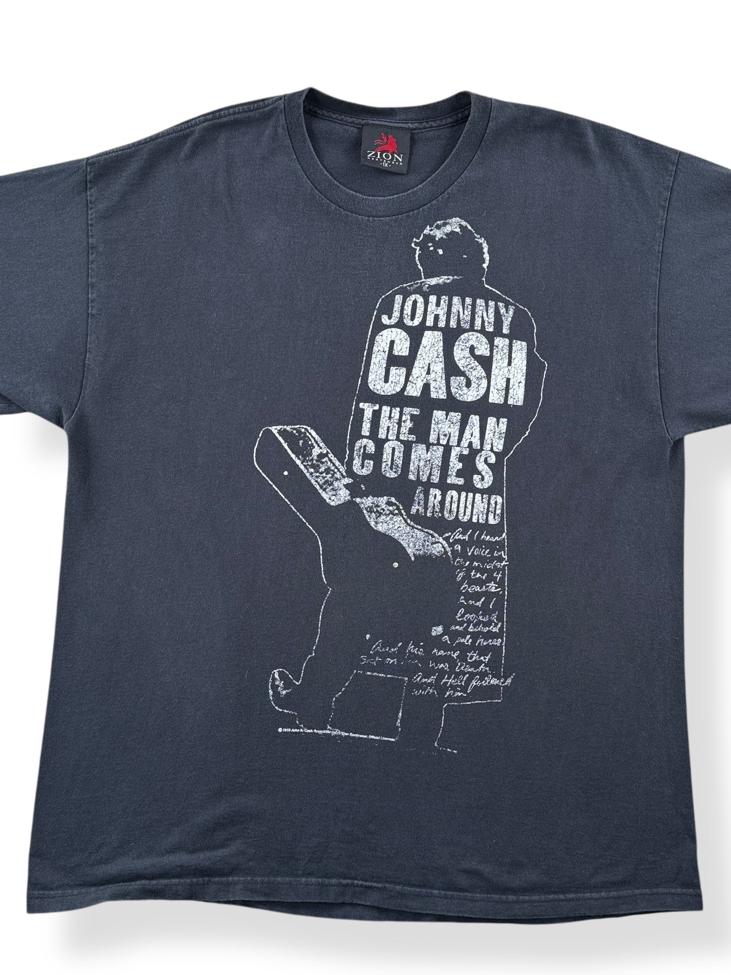 Front Close Up of 2010 Johnny Cash Tee SZ XL
