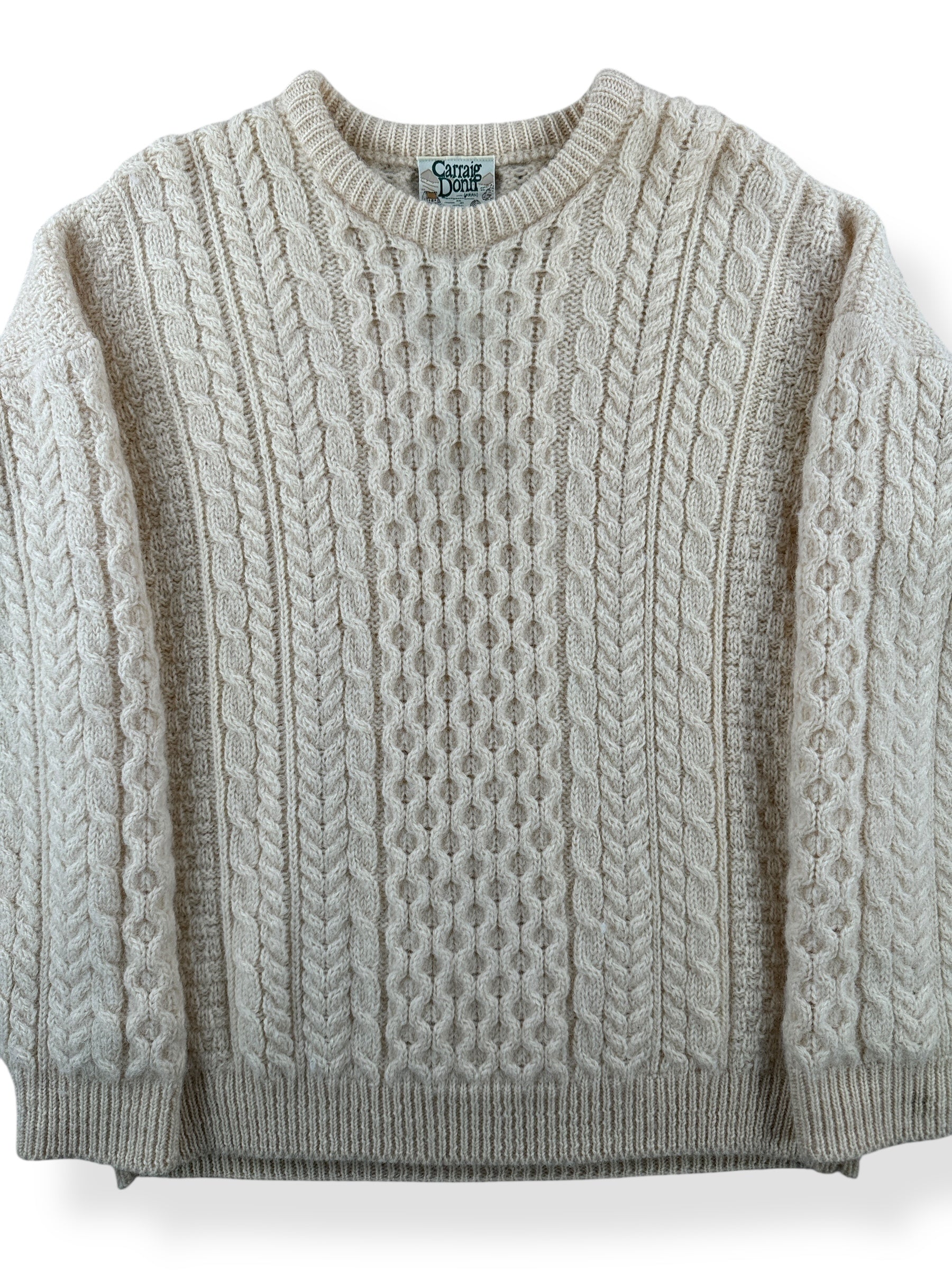 Front Close Up of Vintage Carraig Donn Irish Wool Cable Knit Sweater SZ XL