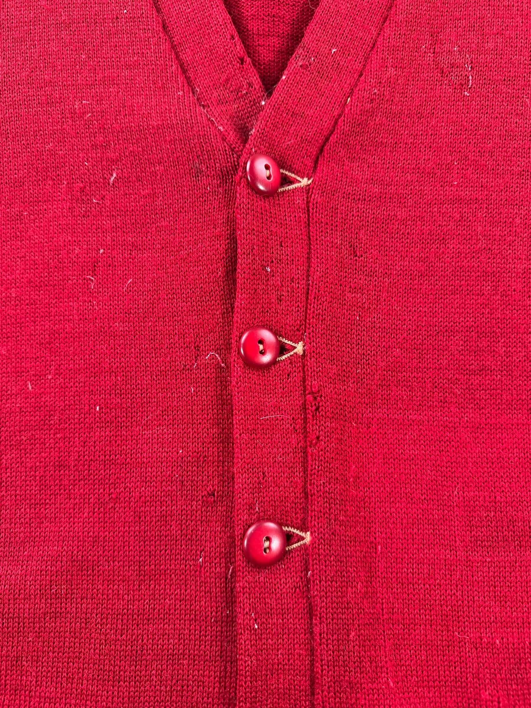 Buttons on Vintage Chandler's Store For Men Wool Cardigan SZ S AS IS