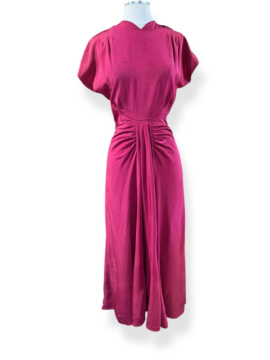 Full front view of 1940s Du Barry Red Rayon Dress S