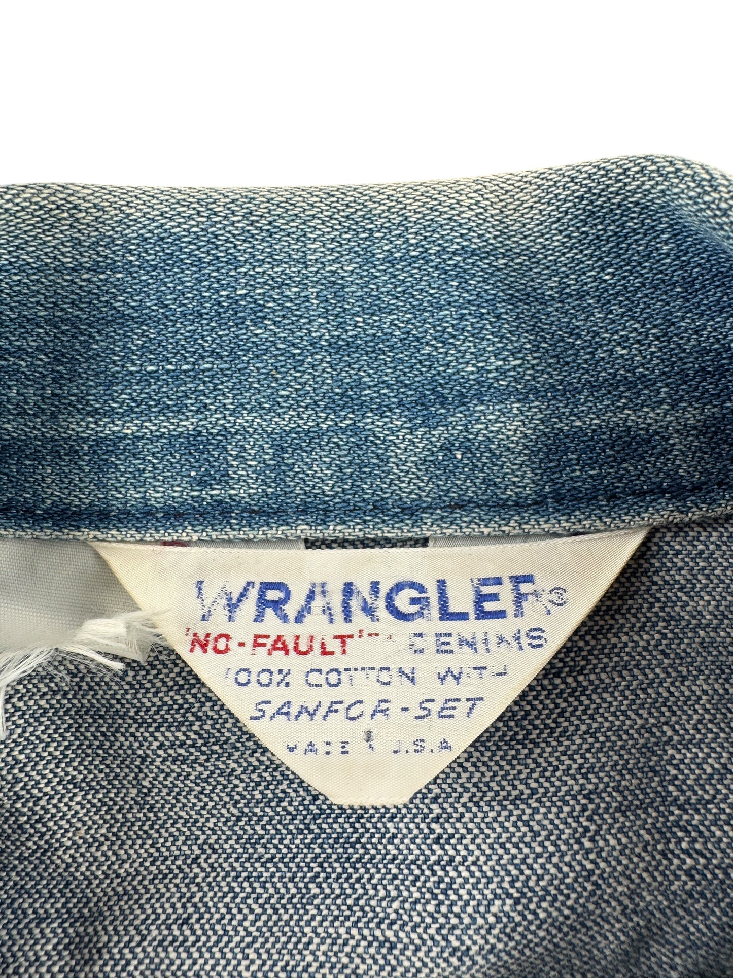 Tag on Vintage 70s Wrangler Studded Denim Jacket SZ M